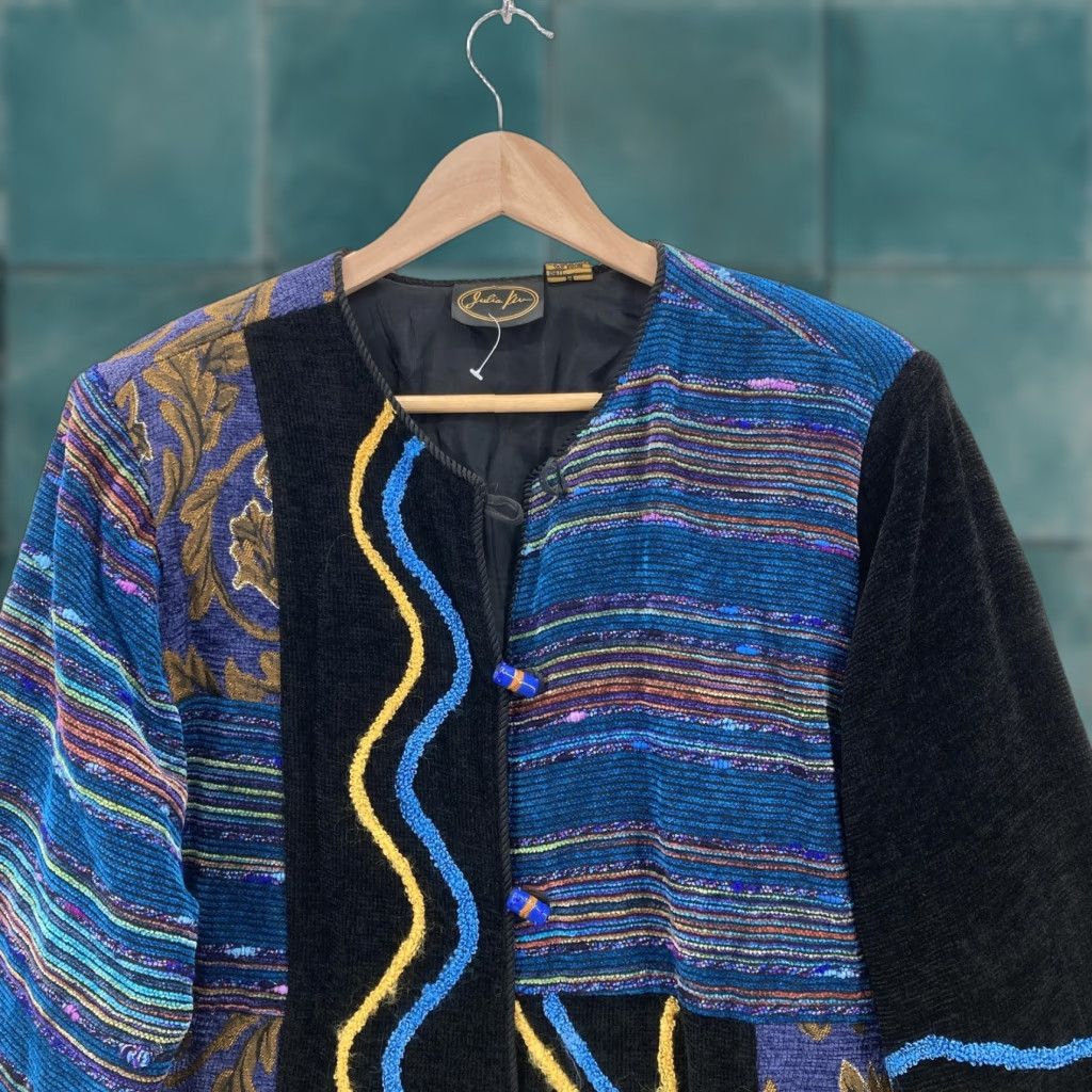 Vintage VINTAGE Julia K Jacket Womens M Black Blue Patchwork Artsy Beaded Toggle Boho VTG Ladies 80s/90s Inspired Size M / US 6-8 / IT 42-44 - 1 Thumbnail