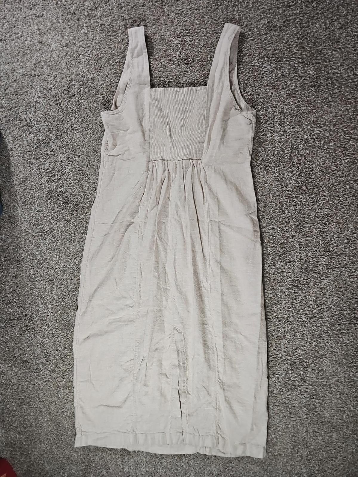 Old Navy Old Navy Smocked Linen Dress Neutral Capsule Minimalist L Size L / US 10 / IT 46 - 6 Thumbnail