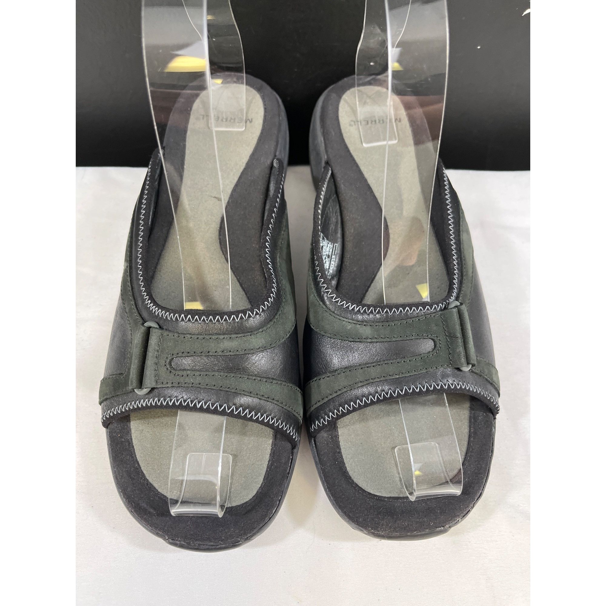 Merrell Merrell Womens Grey Leather Slide Sandals Size 8 SKU 6598 Size US 8 / IT 38 - 2 Thumbnail
