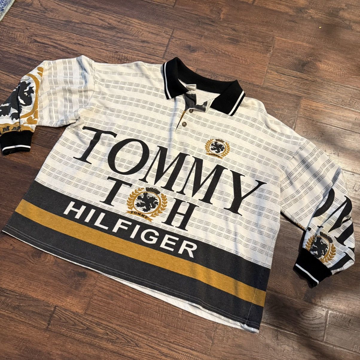 Tommy Hilfiger Tommy Hilfiger Vintage Rugby Long Sleeve Monogram Size US L / EU 52-54 / 3 - 1 Thumbnail