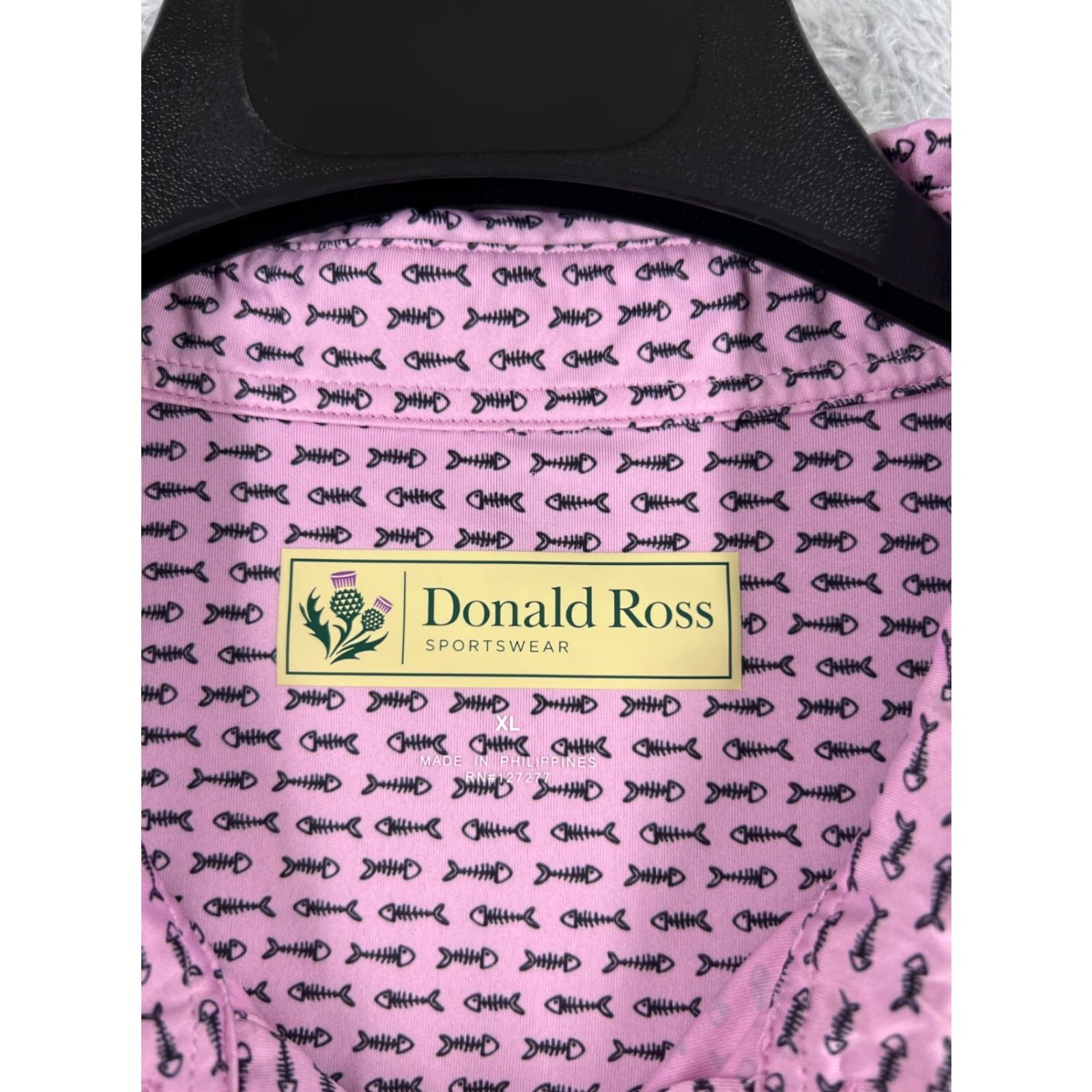 Vintage Donald Ross Polo Shirt Adult XL Pink Fish Bone Golf Polyester Blend Matte Polka Dot Breathable Moisture Wicking All Seasons Sports Golf Mens Size US XL / EU 56 / 4 - 7 Thumbnail