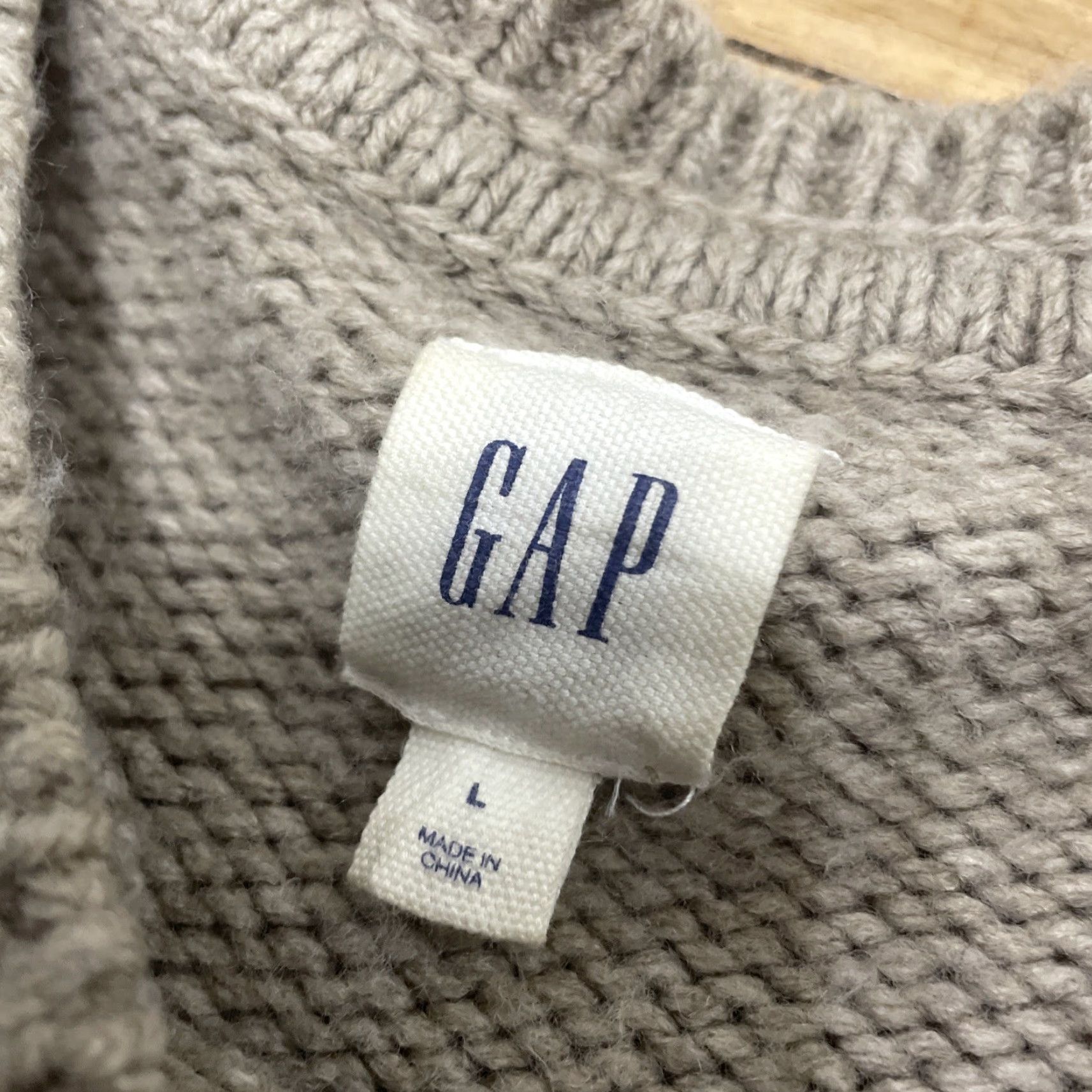 Gap VINTAGE Gap wool textured knit sweater Men L Beige Nutmeg Old Money Capsule layer Pullover Knit Crew Neck Long Sleeve Regular Wool/Nylon Casual Mens Size US L / EU 52-54 / 3 - 5 Thumbnail