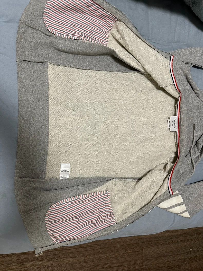 Thom Browne Thom Browne Classic four-striped gray hooded jacket 2503-Ne Size US S / EU 44-46 / 1 - 7 Thumbnail