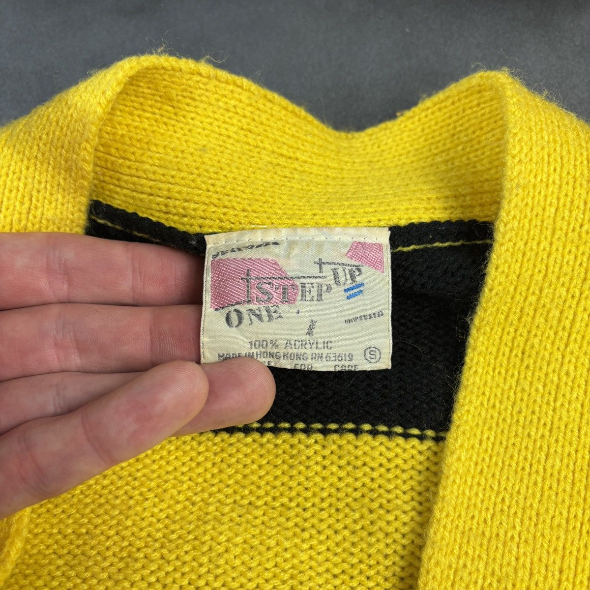 Other × Vintage 1980s Vintage Cardigan Sweater Striped Zip-Up Bumble Bee 80s Size US S / EU 44-46 / 1 - 6 Thumbnail