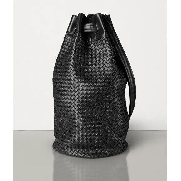 Bottega Veneta o1n1vont0125 Size: OS / Intreccio Bag in Black Size ONE SIZE - 1 Preview
