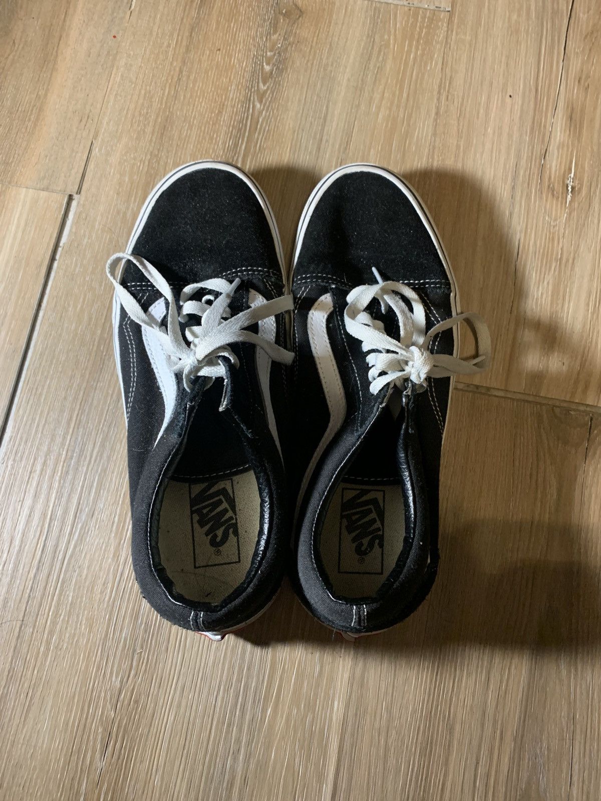 Vans Vans old skool shoes Size US 8.5 / EU 41-42 - 7 Thumbnail