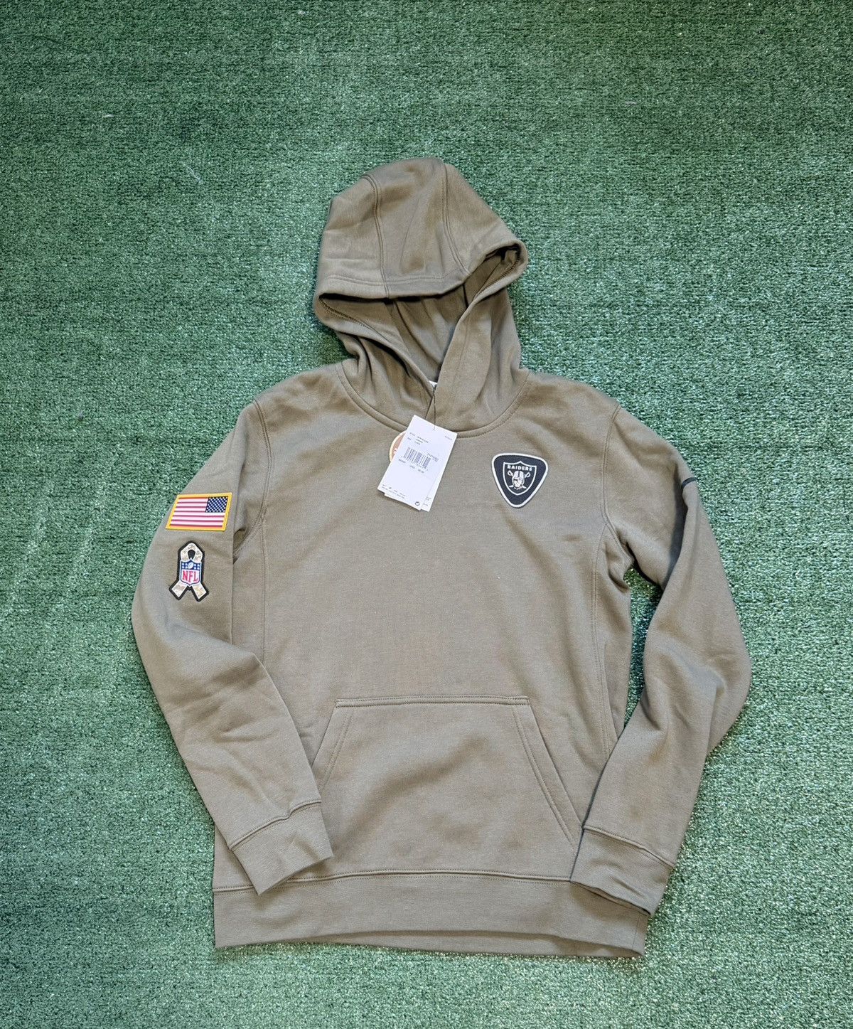 Nike Las Vegas Raiders Hoodie Nike Salute To Service Youth Large Size US L / EU 52-54 / 3 - 1 Thumbnail