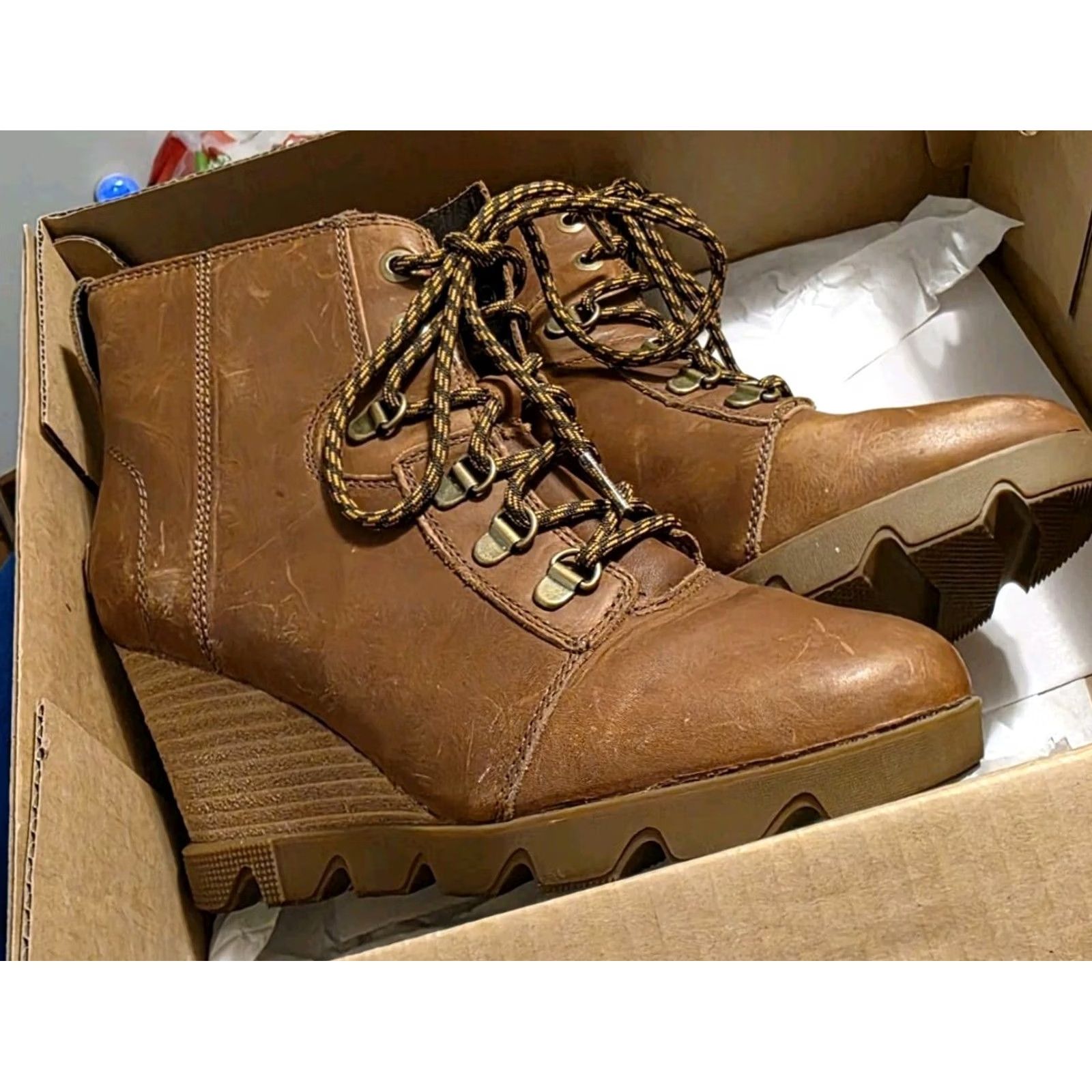 SOREL VINTAGE Sorel Joan Uptown Waterproof Leather Wedge Bootie Brown Zip Womens 8.5 Shoes Size US 7 / IT 37 - 2 Thumbnail