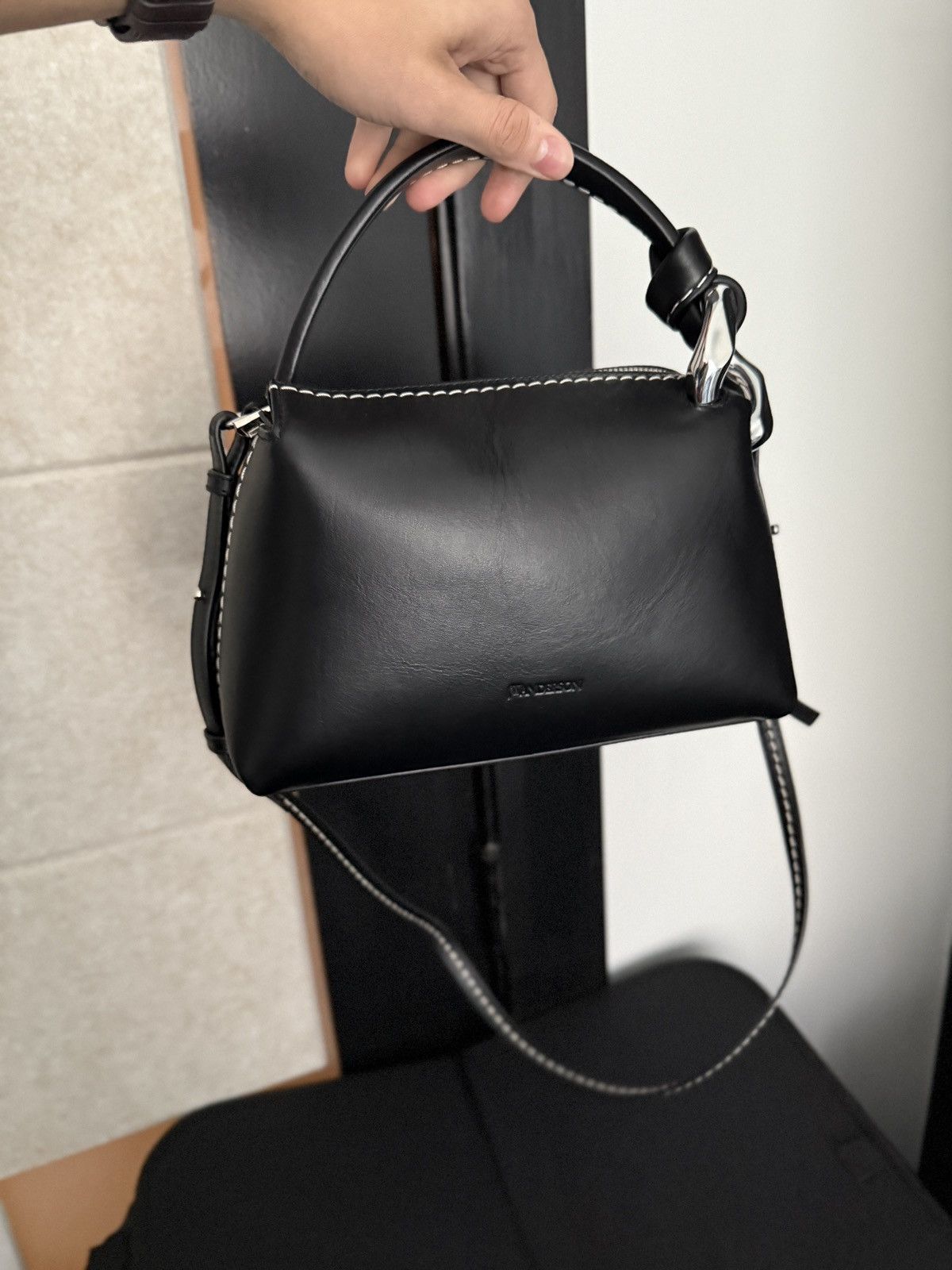 JW Anderson JW Anderson small corner bag. Size ONE SIZE - 2 Thumbnail