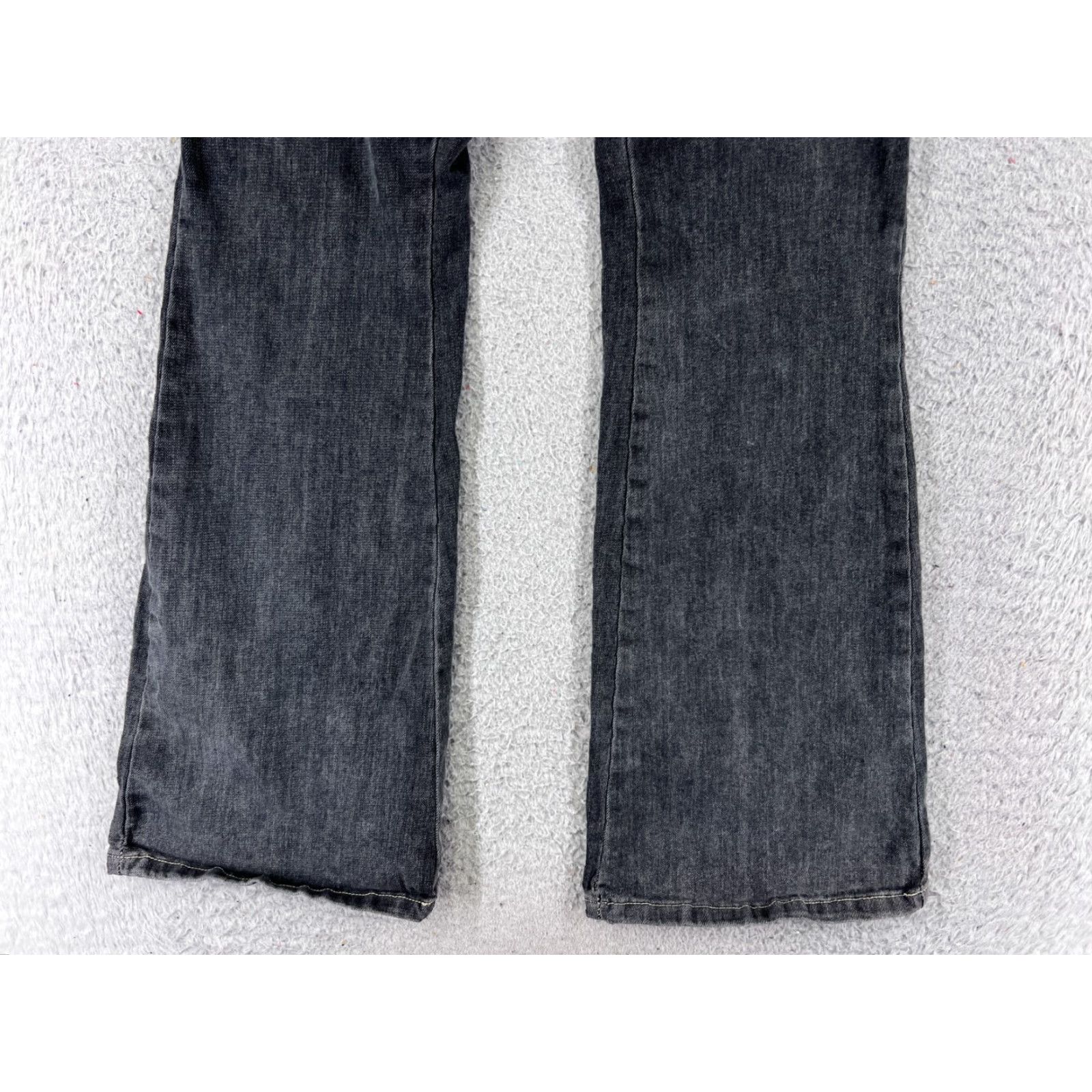 Forever 21 Forever 21 Jeans Women 24 Gray Denim Flared High Rise 5-Pocket Cotton Inseam 30 Womens Size 42" / US 20 - 2 Thumbnail