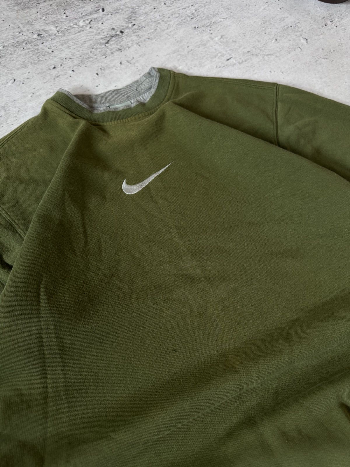 Nike × Vintage NIKE VINTAGE CENTER LOGO OVERSIZE BAGGY FIT SWEATSHIRT Size US L / EU 52-54 / 3 - 3 Thumbnail