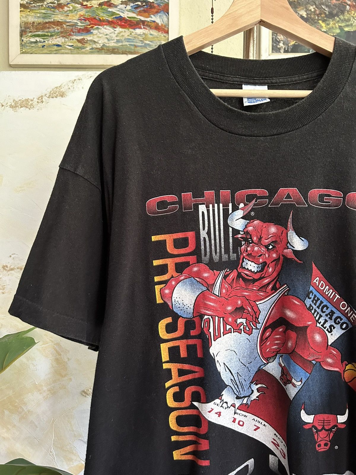 NBA Vintage Chicago Oversize Tshirt Size US XL / EU 56 / 4 - 7 Thumbnail