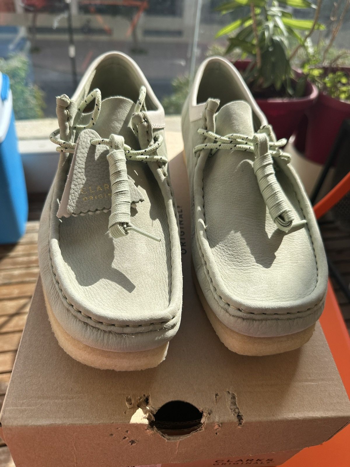 Clarks Clarks Wallabee Mint Color 44/11US Size US 11 / EU 44 - 2 Thumbnail