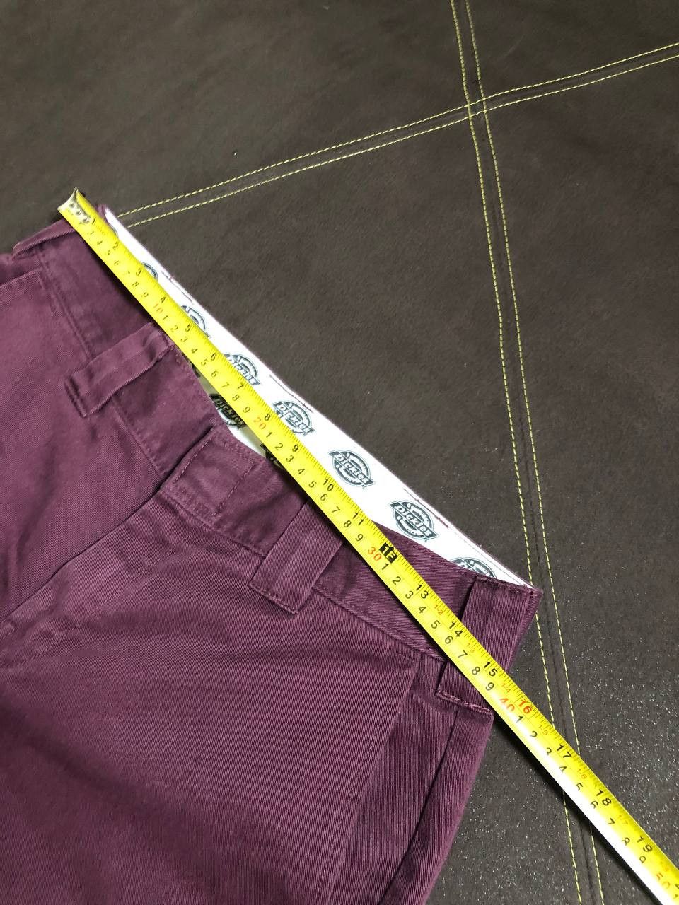 Dickies Dickies burgundy skateboarding long shorts capri Size US 30 / EU 46 - 6 Thumbnail