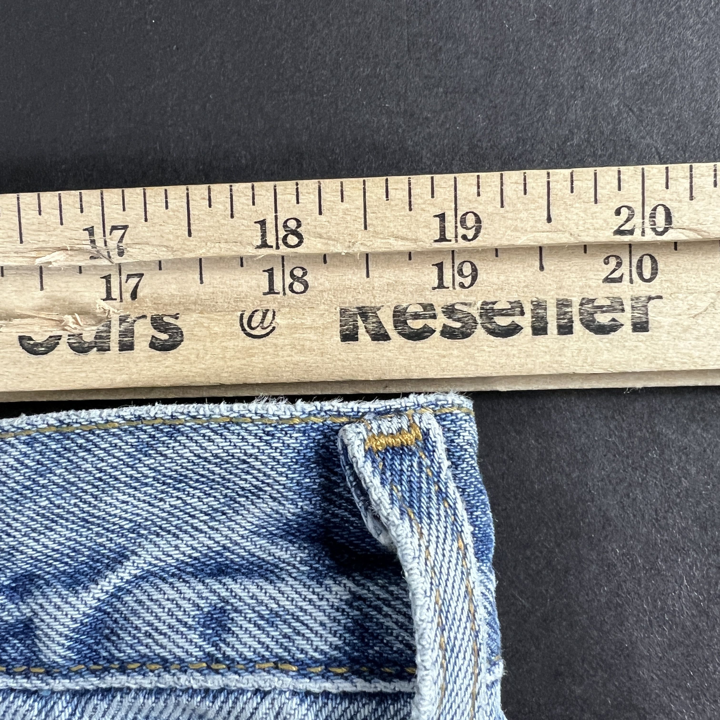 Levi's × Vintage Y2K Levi's Jeans 560 Loose Tapered Light Blue Faded Denim Size US 38 / EU 54 - 22 Thumbnail