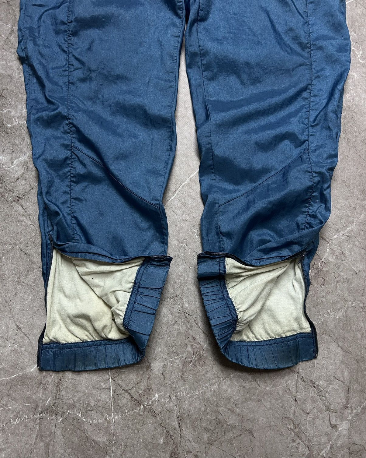 Vintage Nike Vintage Track Pants Parachute Baggy Nylon Drill Y2K 90s Size US 32 / EU 48 - 9 Thumbnail