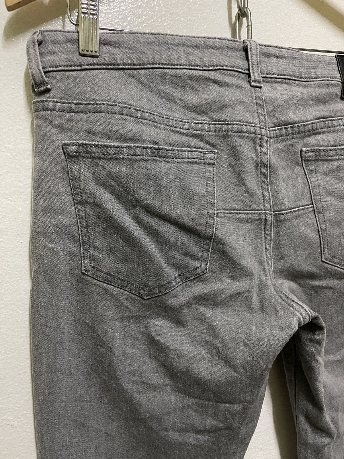 Undercover × Uniqlo Uniqlo Undercover Jeans Size 32" / US 10 / IT 46 - 10 Thumbnail