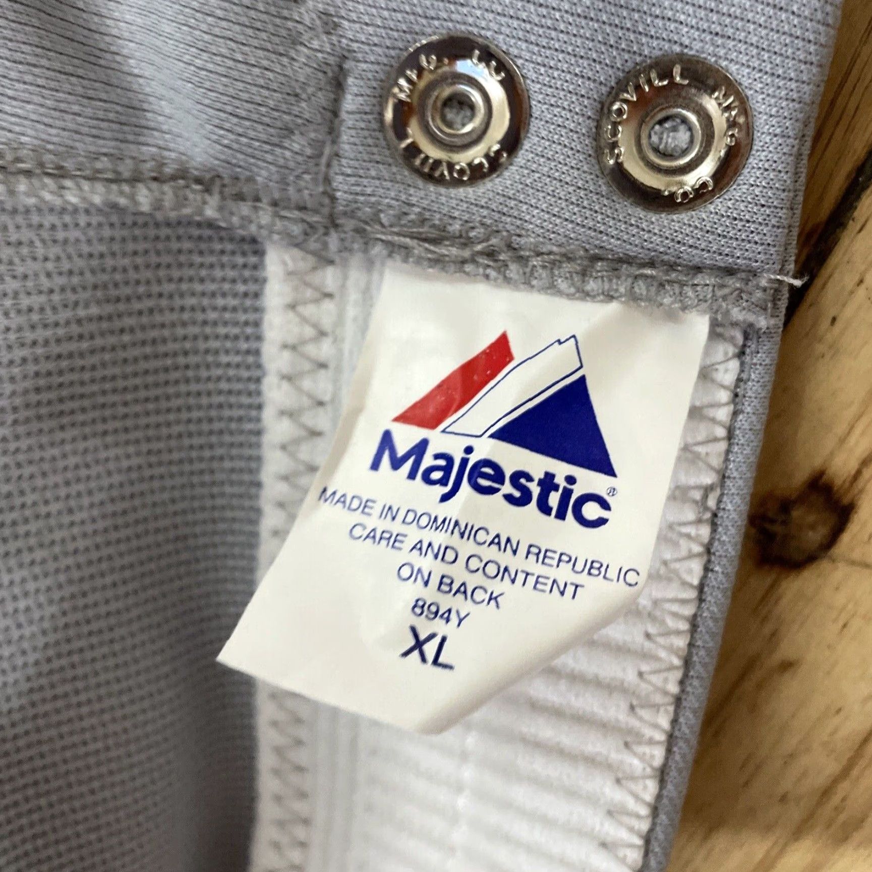 Vintage VINTAGE Majestic Softball Pants Womens XL Gray Capri Silver Base 894Y 349839 NEW 34x23 Size 40" / US 18 - 4 Thumbnail