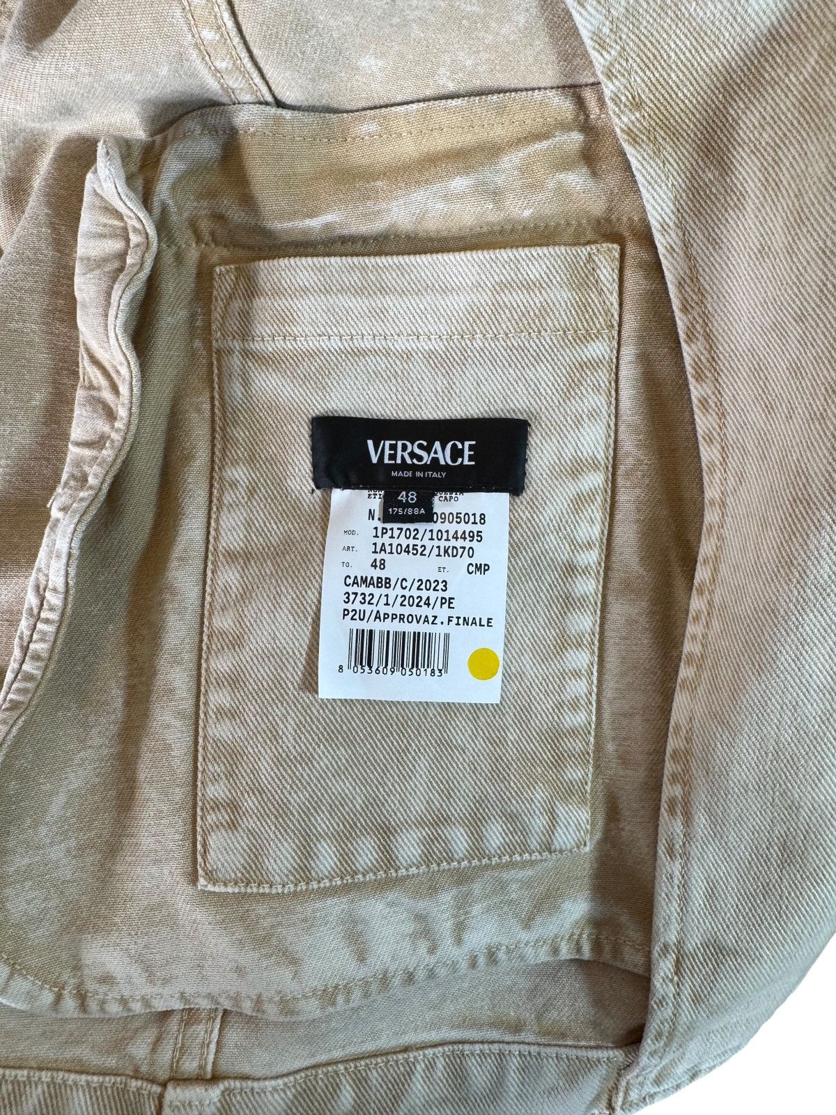 Versace Versace Beige Faded Denim Jacket with Medusa Buttons – M Size US M / EU 48-50 / 2 - 10 Thumbnail