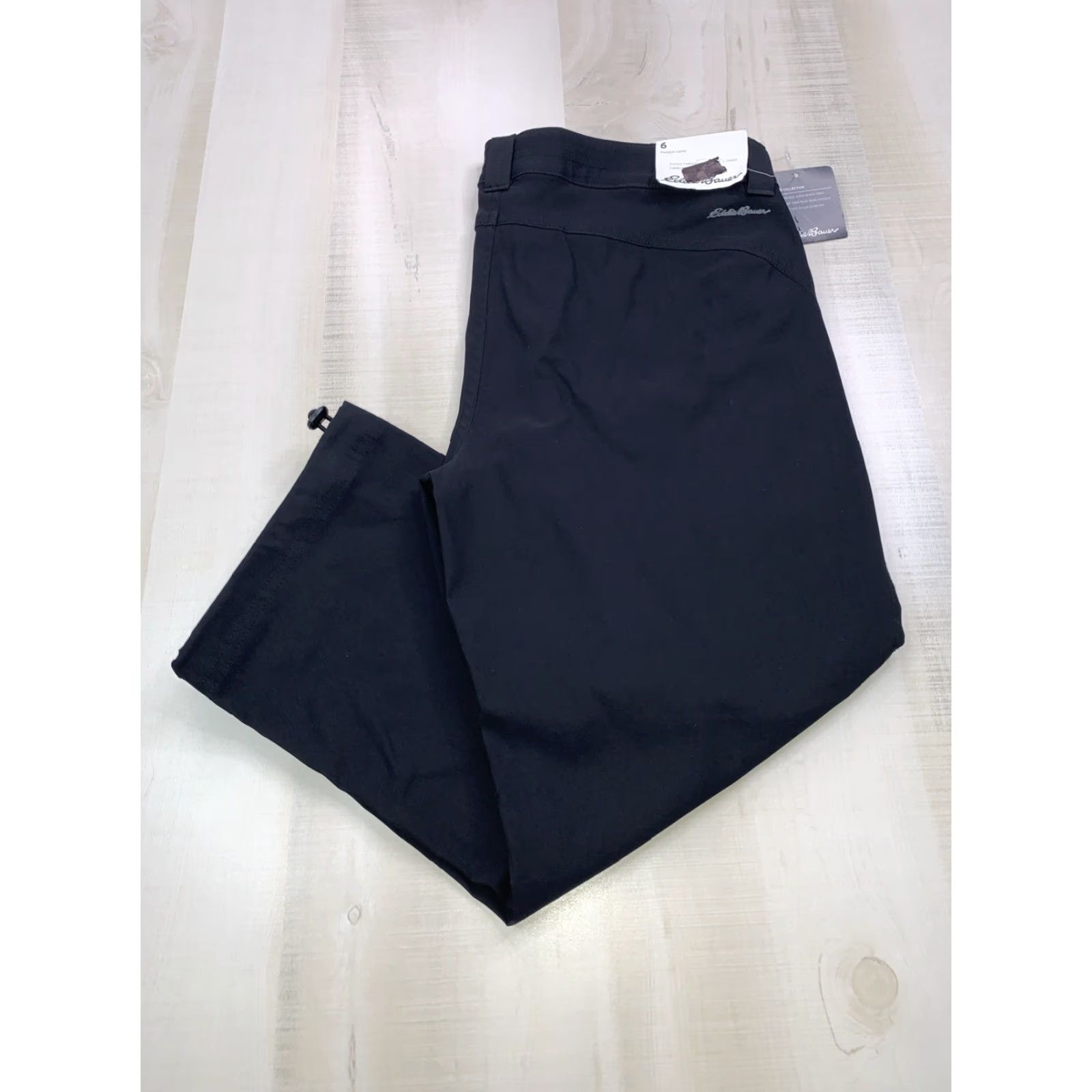 Eddie Bauer VINTAGE Eddie Bauer Rainier Capri Mid Rise UPF 50 Water Resistance Stretch Womens 6 NWT Size ONE SIZE - 3 Thumbnail