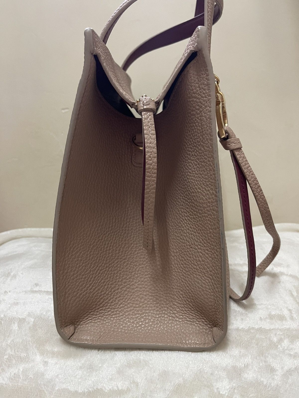 Salvatore Ferragamo Amy Small Tote Salvatore Ferragamo Shoulder/Hand bag Size ONE SIZE - 3 Thumbnail
