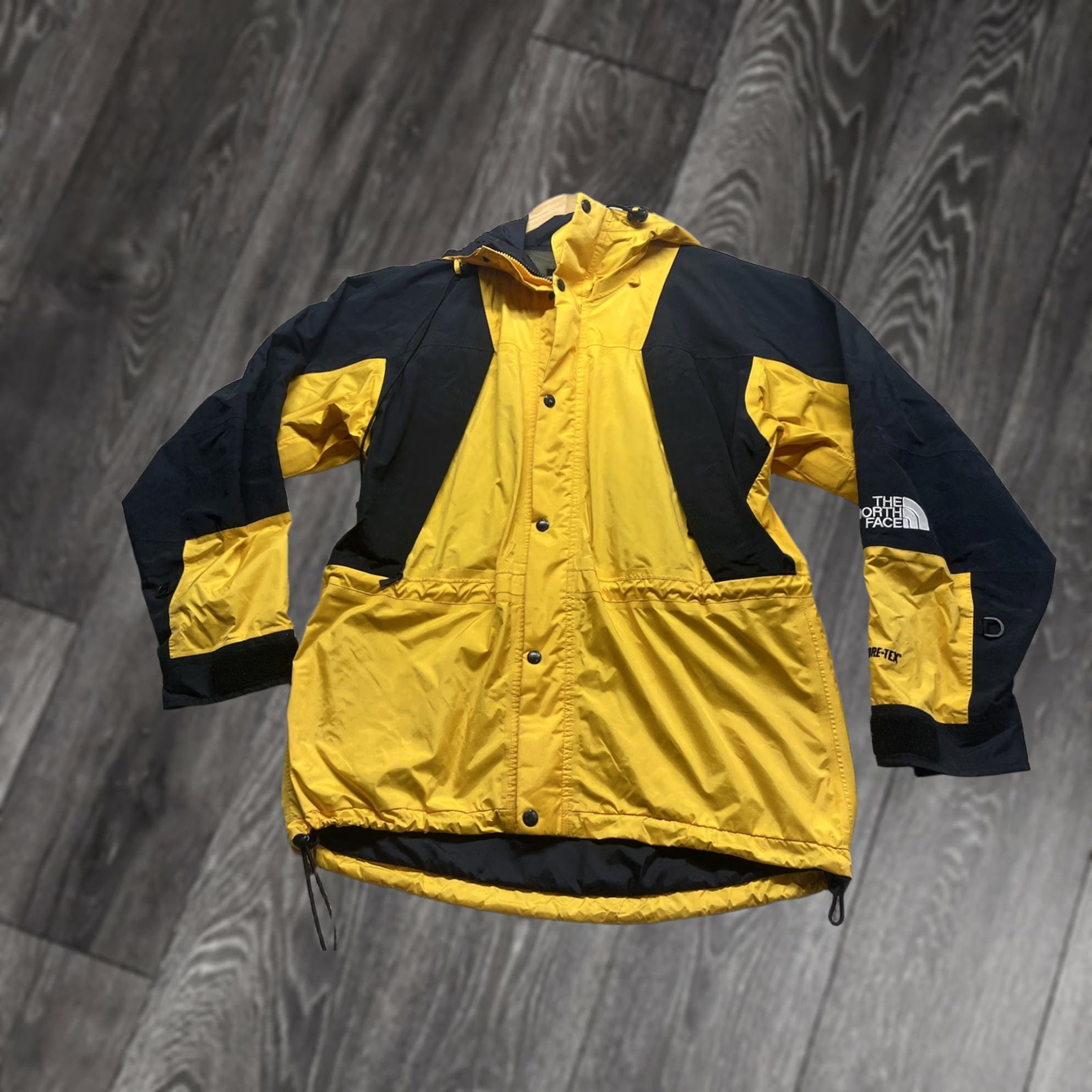 野*い様 mastermind JAPAN GORE-TEX マウンテンパーカー Mastermind Japan × The North Face Mastermind World x North Face