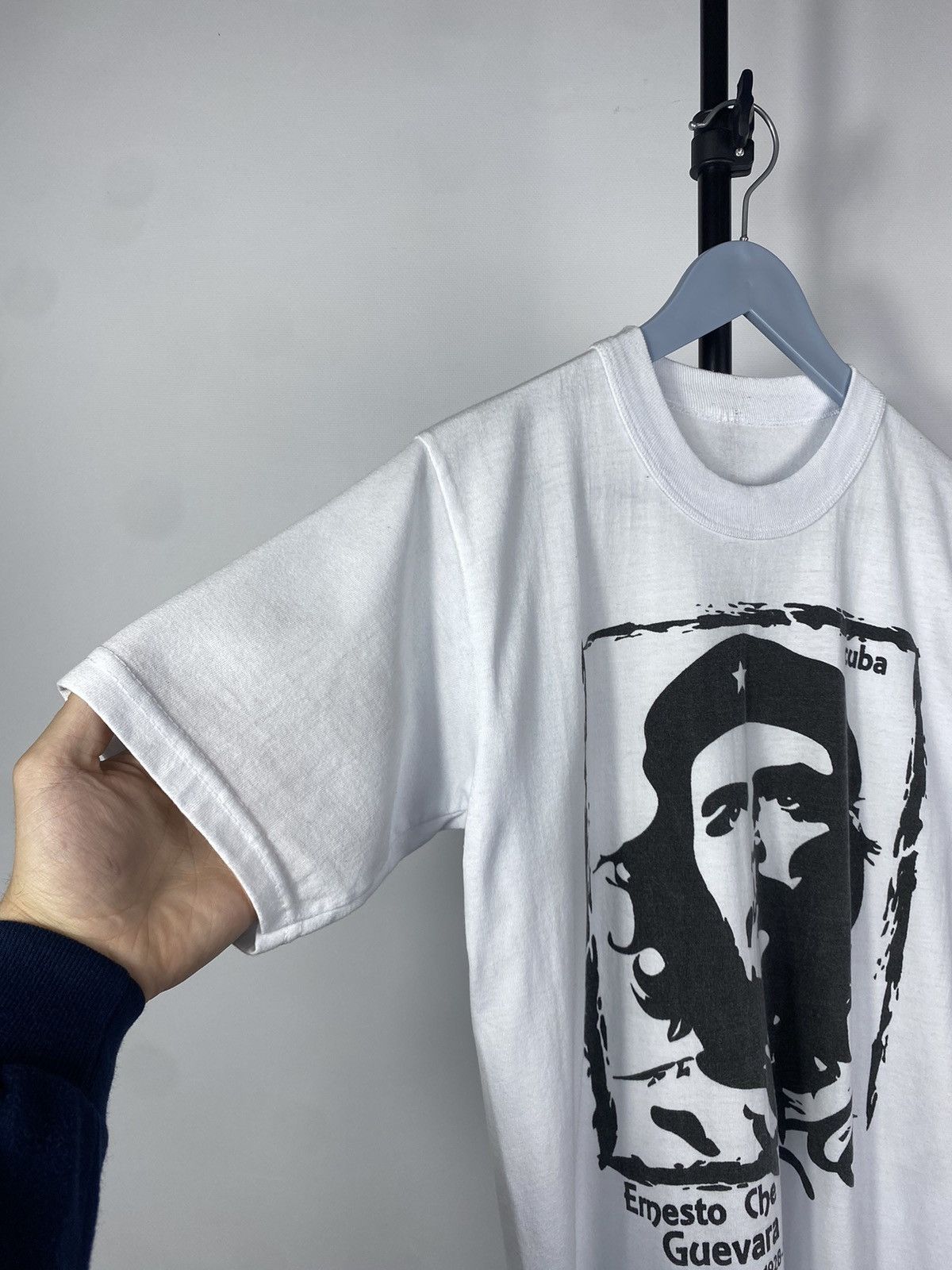 Band Tees × Vintage 00’s Vintage Cuba Che Guevara T Shirt Band Archival Tee Size US S / EU 44-46 / 1 - 2 Thumbnail