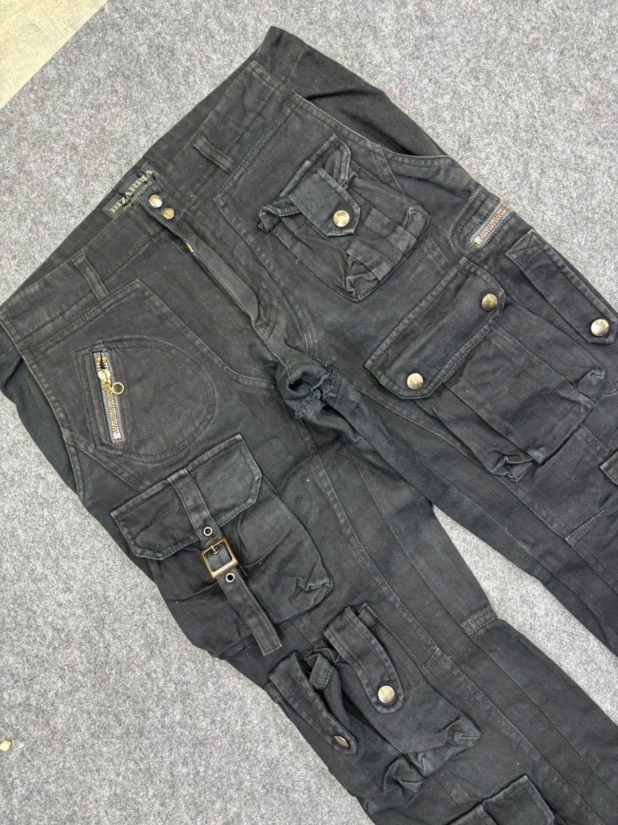 Japanese Brand 💥Flare💥 BIZARRIA Multipockets Parachute Jeans F723 Size US 31 - 9 Thumbnail