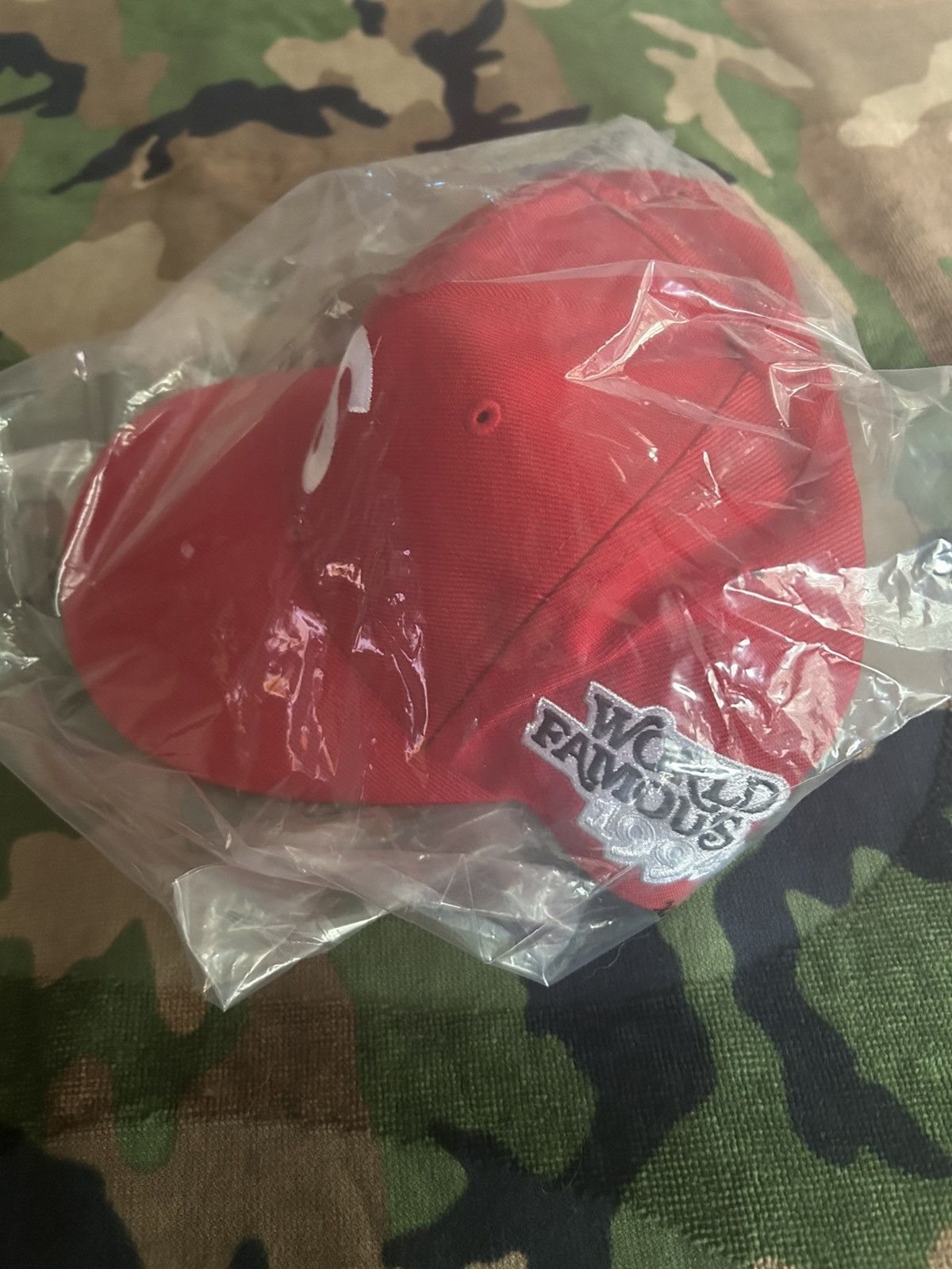 Supreme Supreme World Famous S Logo 6-Panel Red SS26 Size ONE SIZE - 5 Thumbnail
