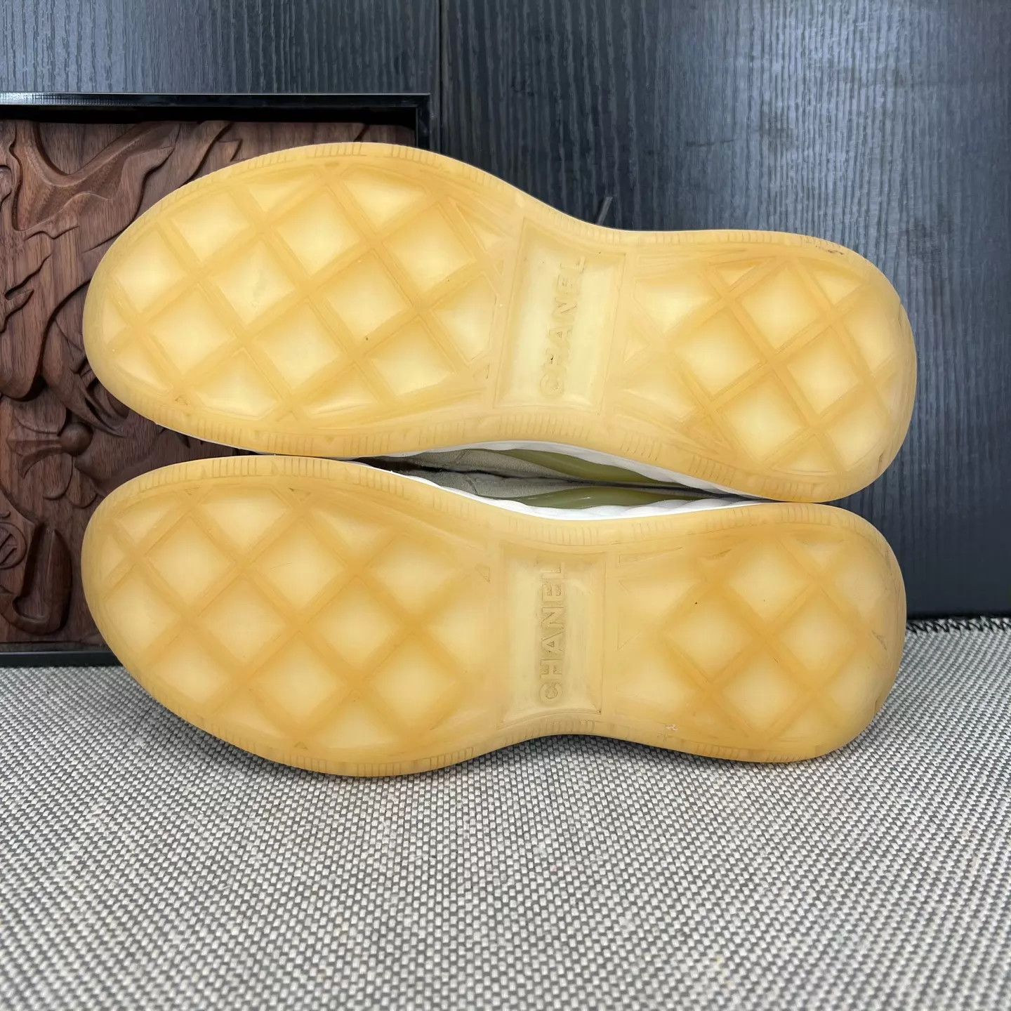 Chanel Chanel Suede Paneled Sneakers Women's 35.5 Size US 5 / IT 35 - 5 Thumbnail