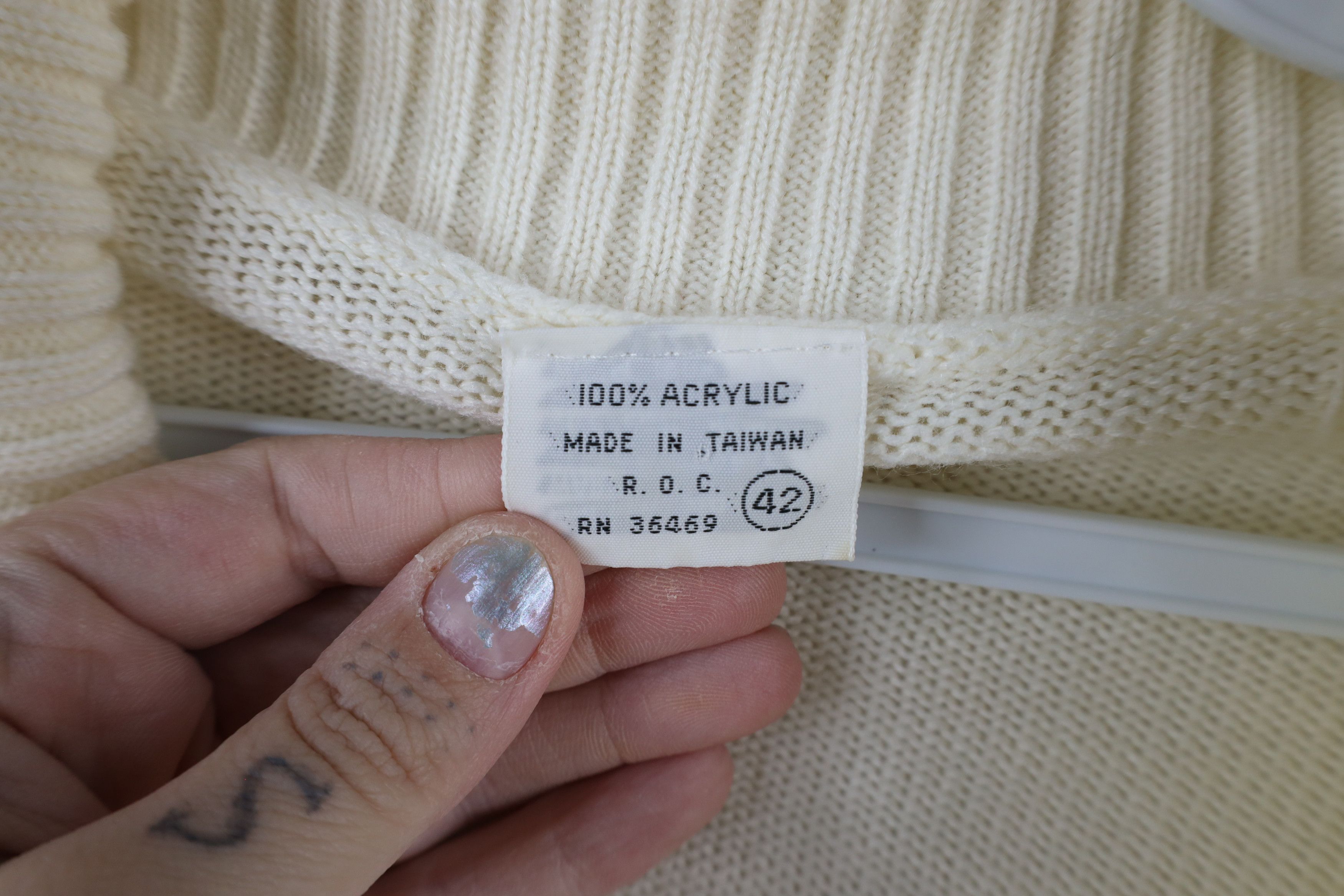 Vintage Vintage 70s Streetwear Knit Belted Shawl Cardigan Sweater Size M / US 6-8 / IT 42-44 - 9 Thumbnail