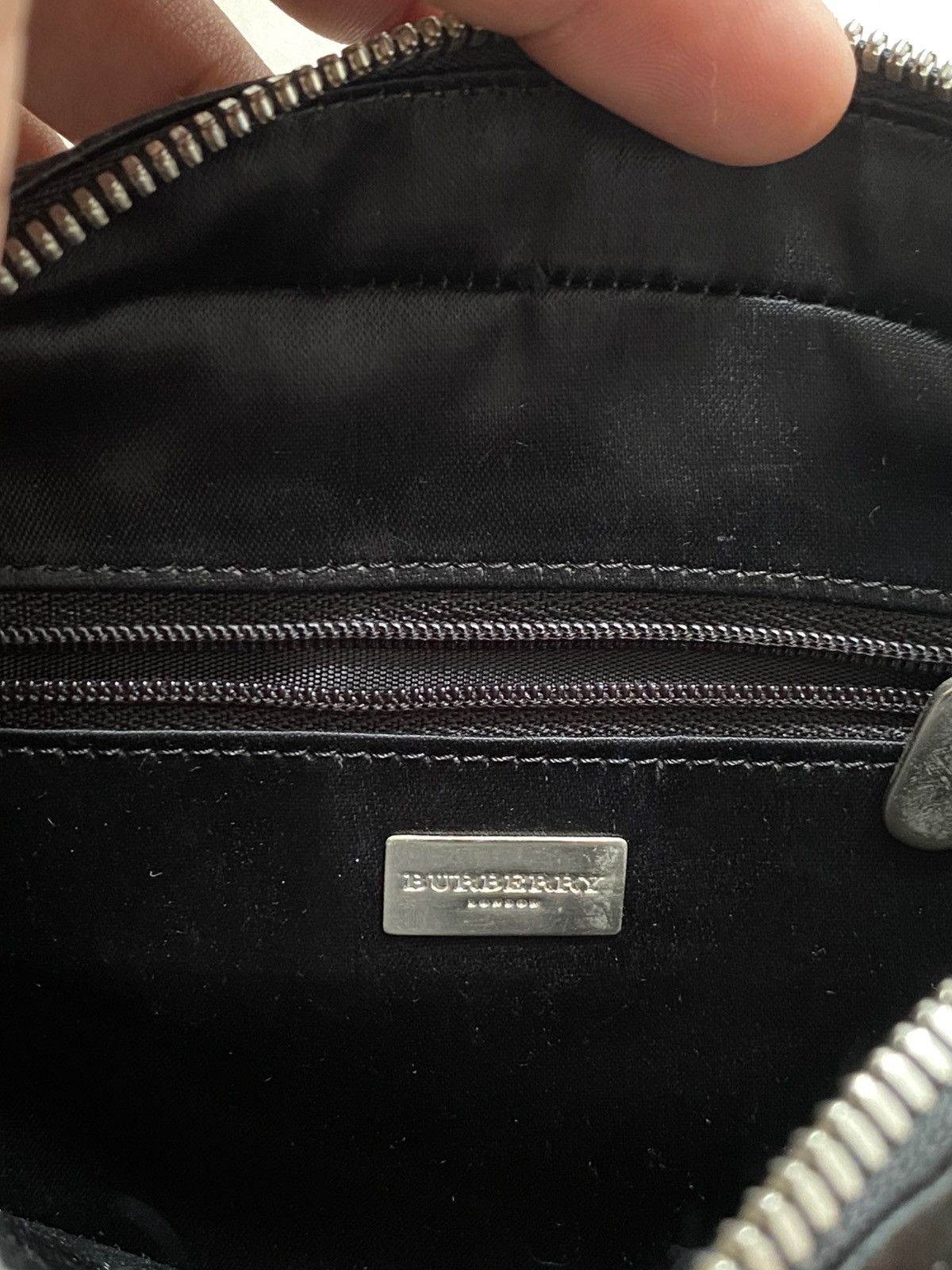 Burberry Vintage Burberry Mini Bag Size ONE SIZE - 10 Thumbnail