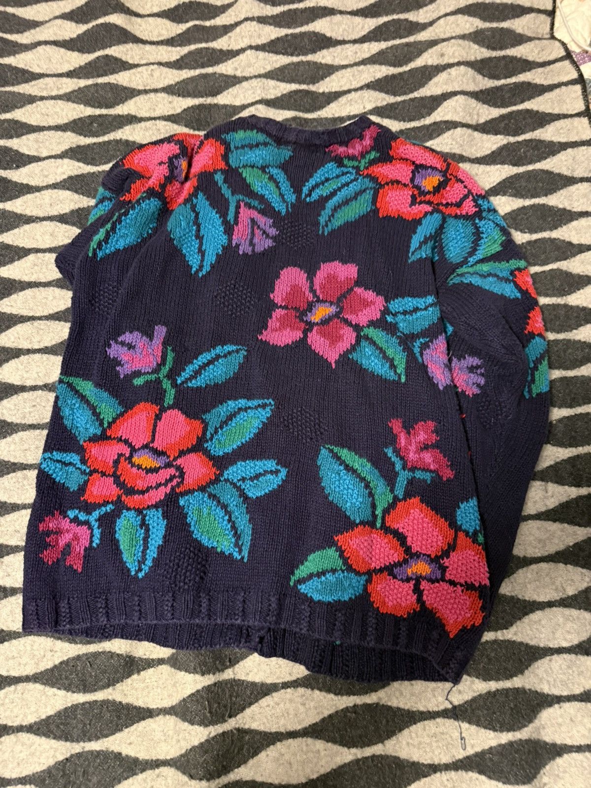 Vintage Izod hand knit floral cardigan blue pink Size US L / EU 52-54 / 3 - 2 Thumbnail