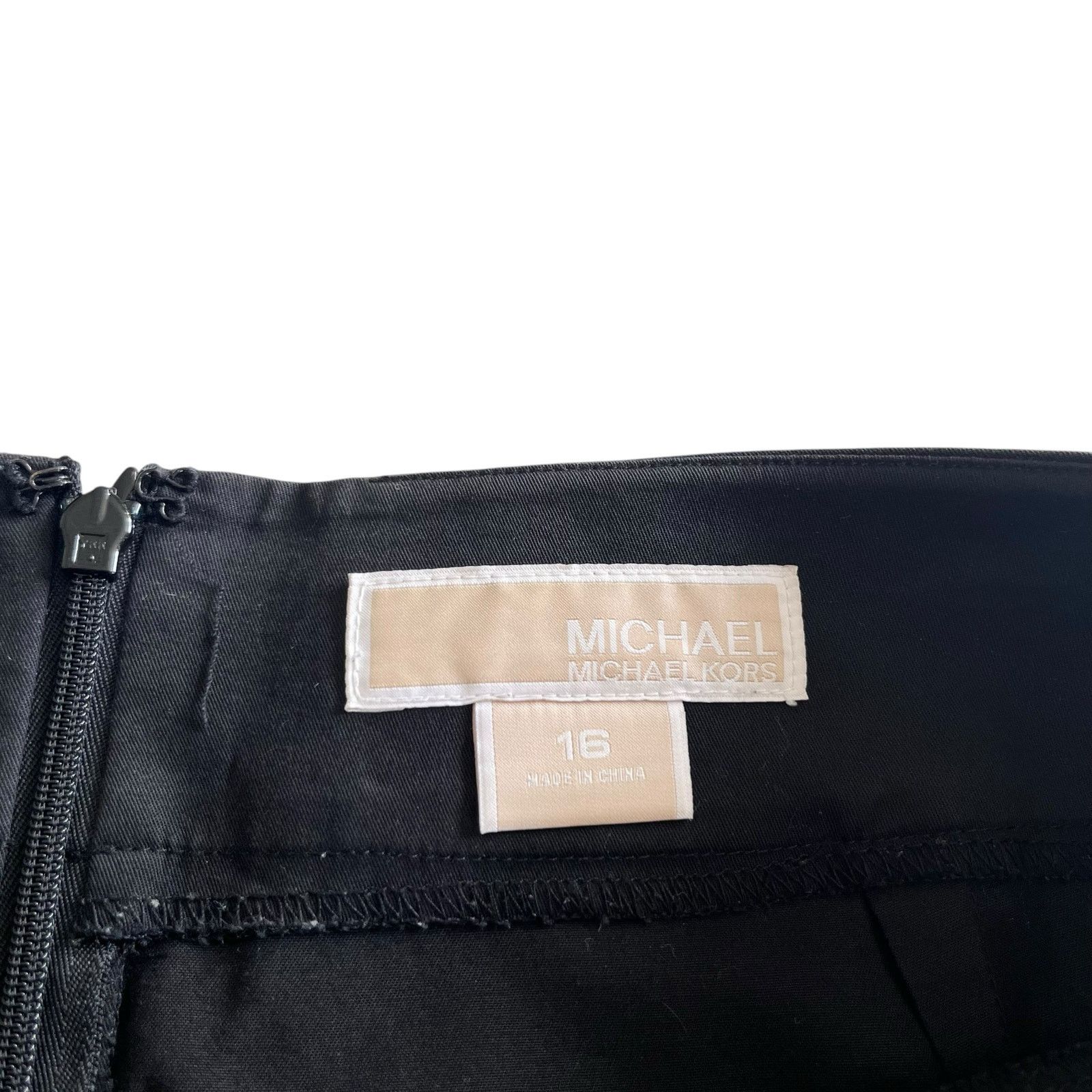 Michael Kors MICHAEL Michael Kors Solid Black Pencil Skirt Size 16 Size 38" / US 16 / IT 52 - 3 Thumbnail