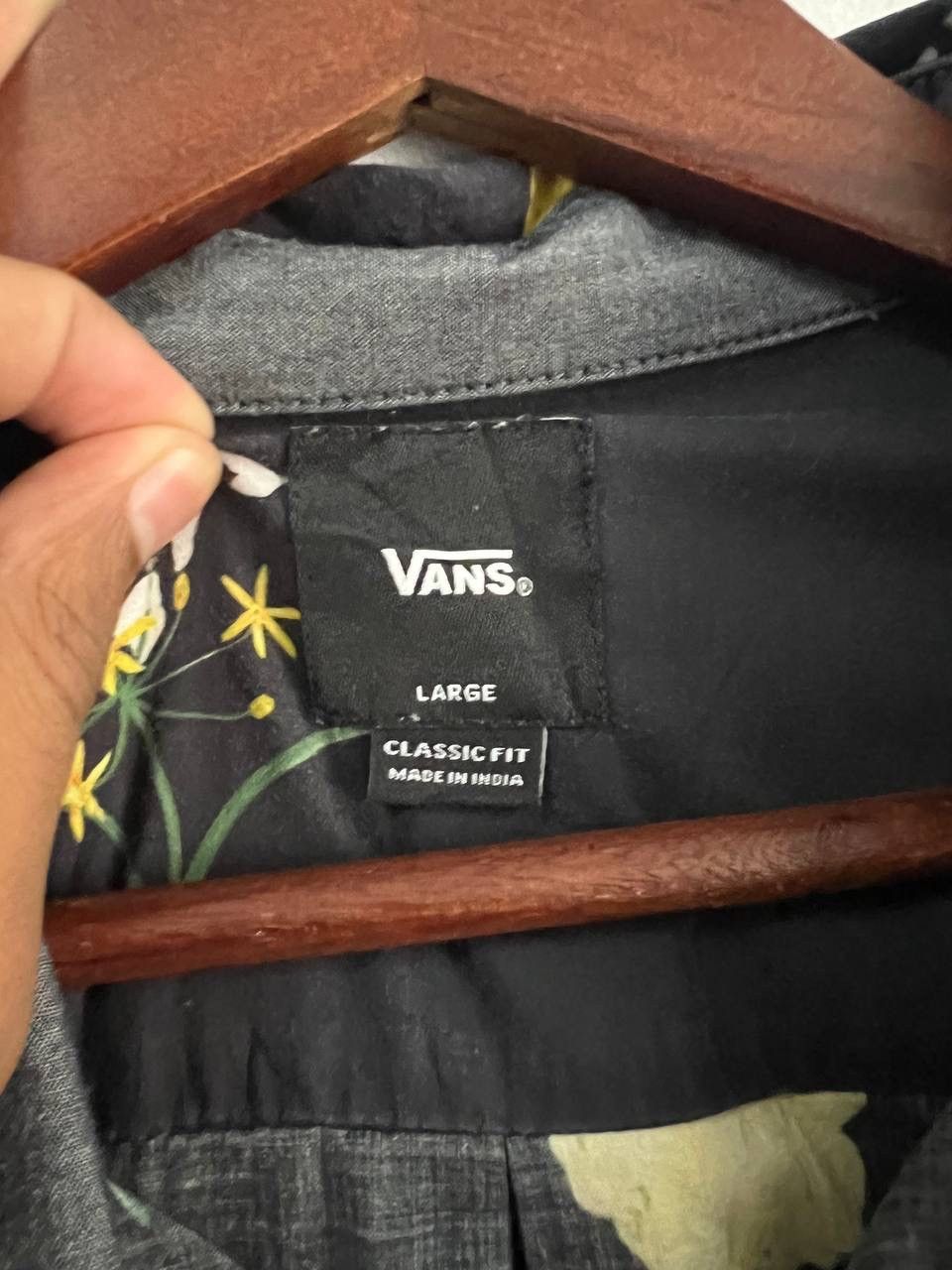 Vans Vans Flower Arts Collar Camp Button up Size US L / EU 52-54 / 3 - 11 Thumbnail