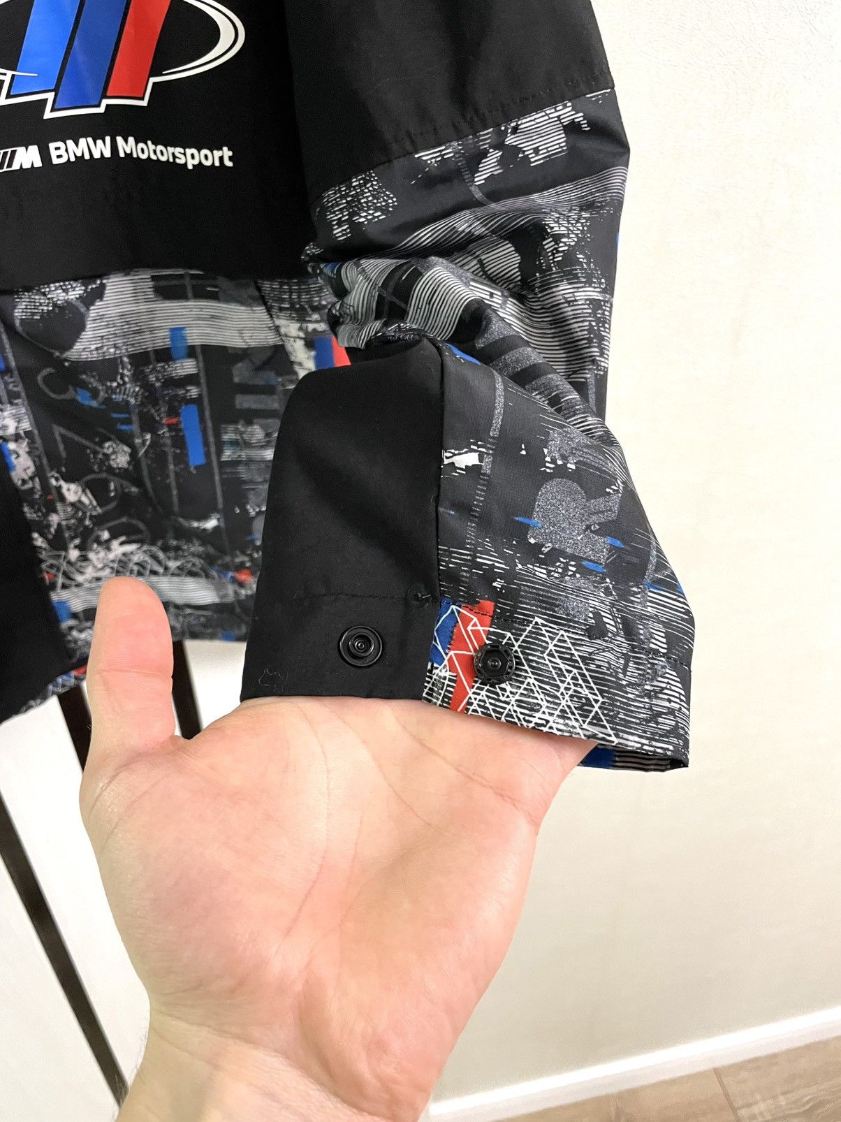 BMW Puma BMW M Motorsport Jacket Hooded Windbreaker Racing Size US S / EU 44-46 / 1 - 10 Thumbnail