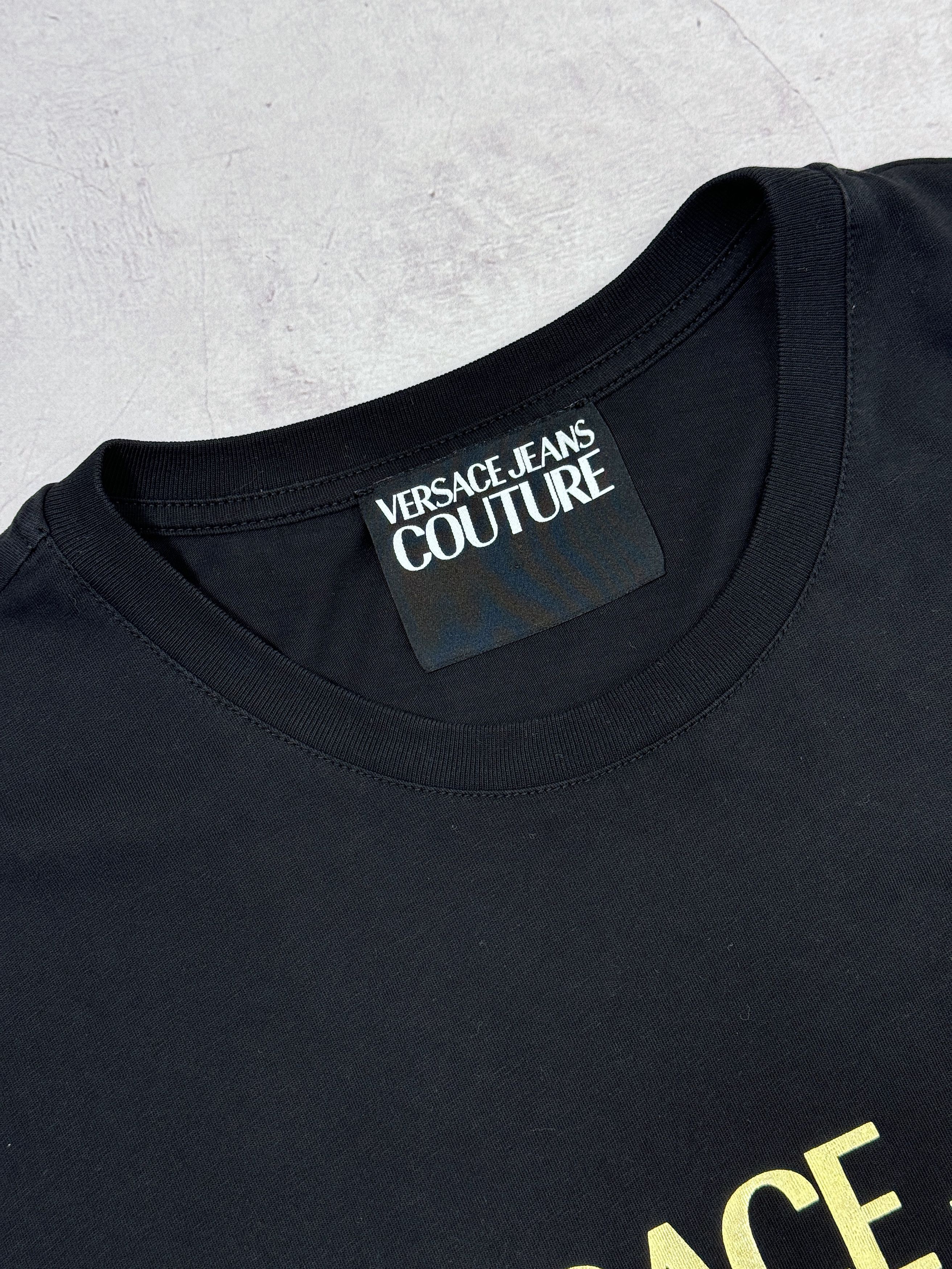 Versace × Versace Jeans Couture Versace Jeans Couture T-Shirt Gold Big Logo Size US M / EU 48-50 / 2 - 5 Thumbnail