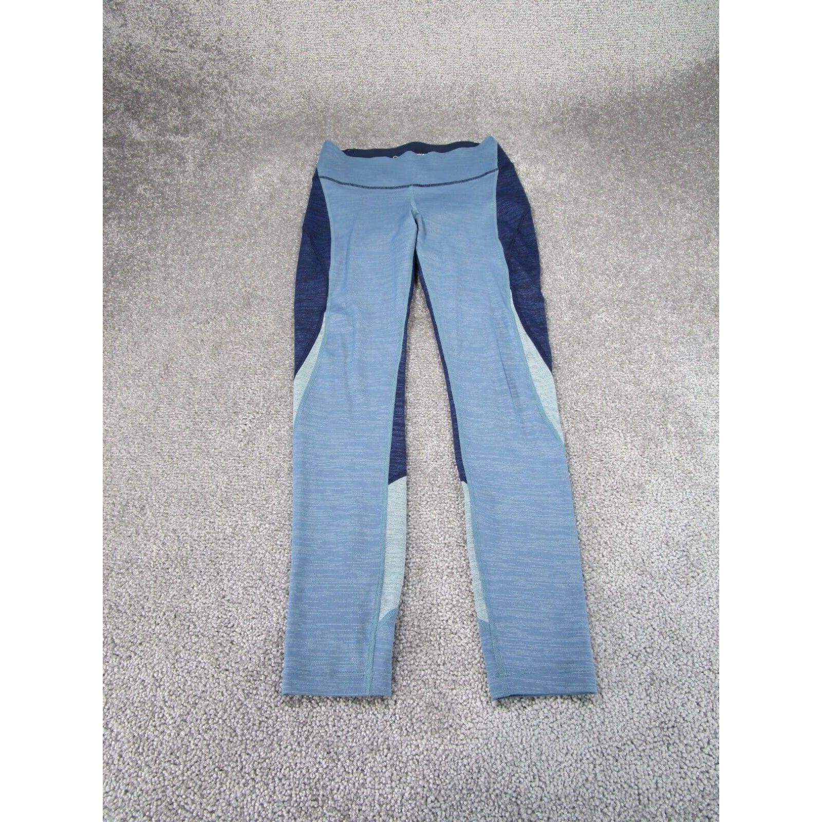 Outdoor Voices Outdoor Voices Blue Compression Crop Leggings Womens XS Colorblock Athleisure Size 26" / US 2 / IT 38 - 1 Thumbnail