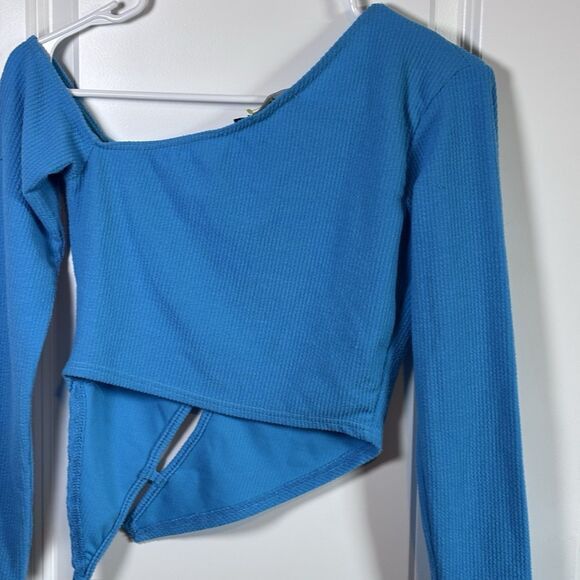 PrettyLittleThing Pretty Little Thing Blue One Shoulder Long Sleeve Top S 4 Size S / US 4 / IT 40 - 6 Thumbnail