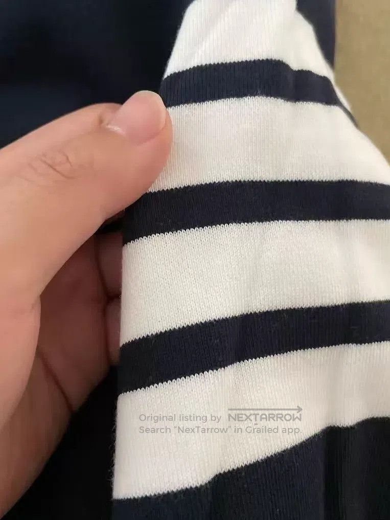 Thom Browne Thom Browne Striped knit crew-neck sweatshirt in deep blue Size US S / EU 44-46 / 1 - 4 Thumbnail