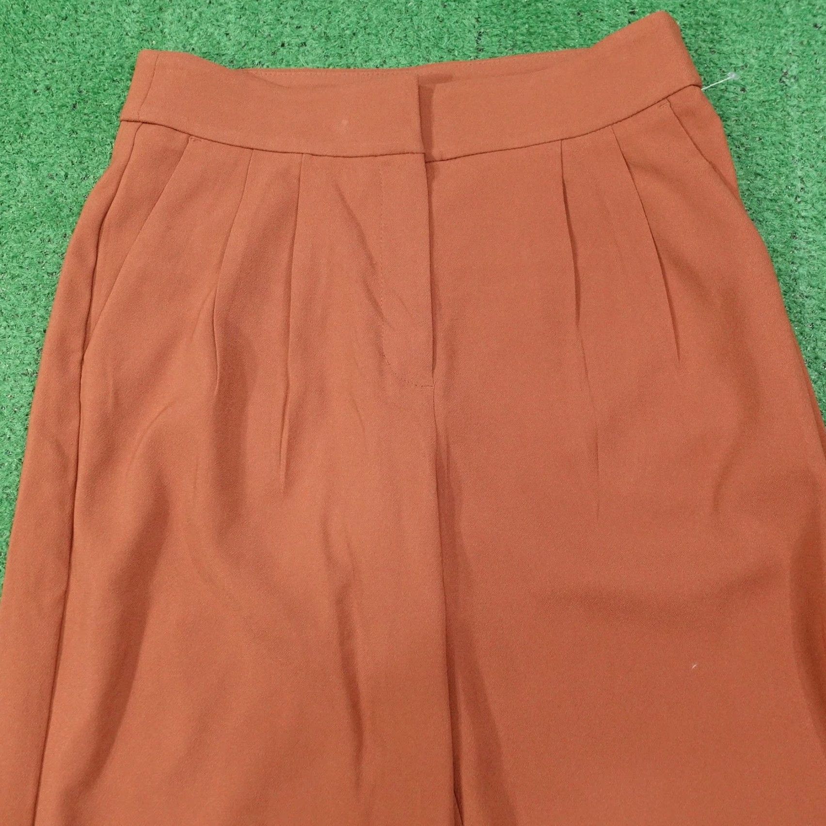Express VINTAGE Express Stylist Ankle Super High Rise Pants Womens 4 Brown Crepe Pleated Pockets 28x26.5 Women Size 27" / US 4 / IT 40 - 2 Thumbnail