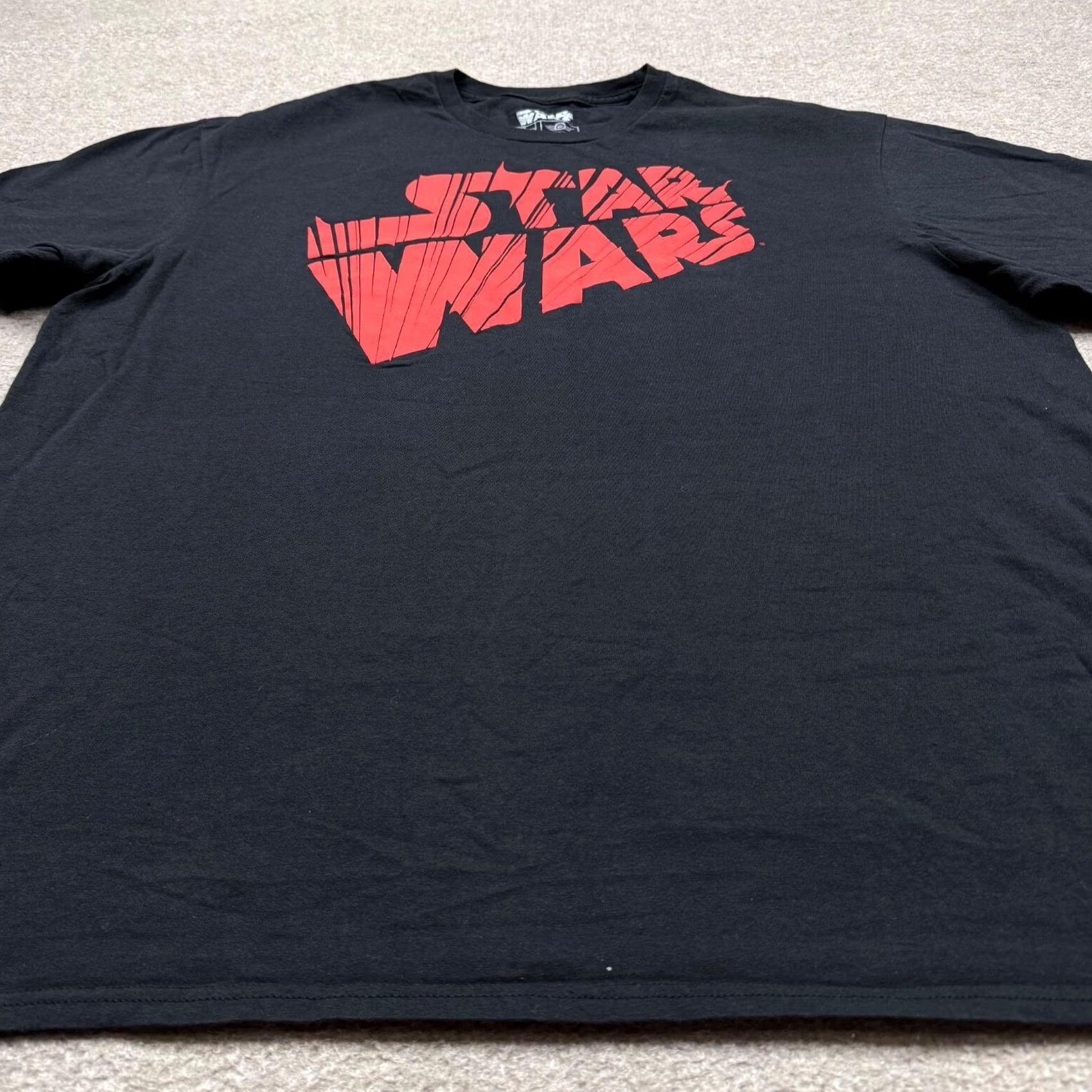 Mad Engine Star Wars Mens Shirt Black XL Short Sleeve Crew Neck Movie Tee Mad Engine Causal Size US XL / EU 56 / 4 - 4 Thumbnail