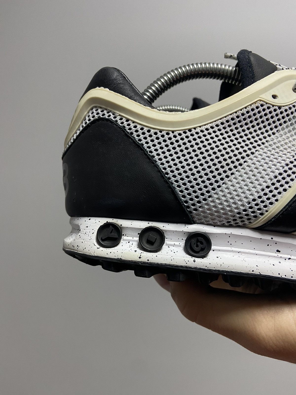 Vintage × Y-3 × Yohji Yamamoto Y-3 Yohji Yamamoto sneakers Tokyo Trainer Vintage Size US 10.5 / EU 43-44 - 4 Thumbnail