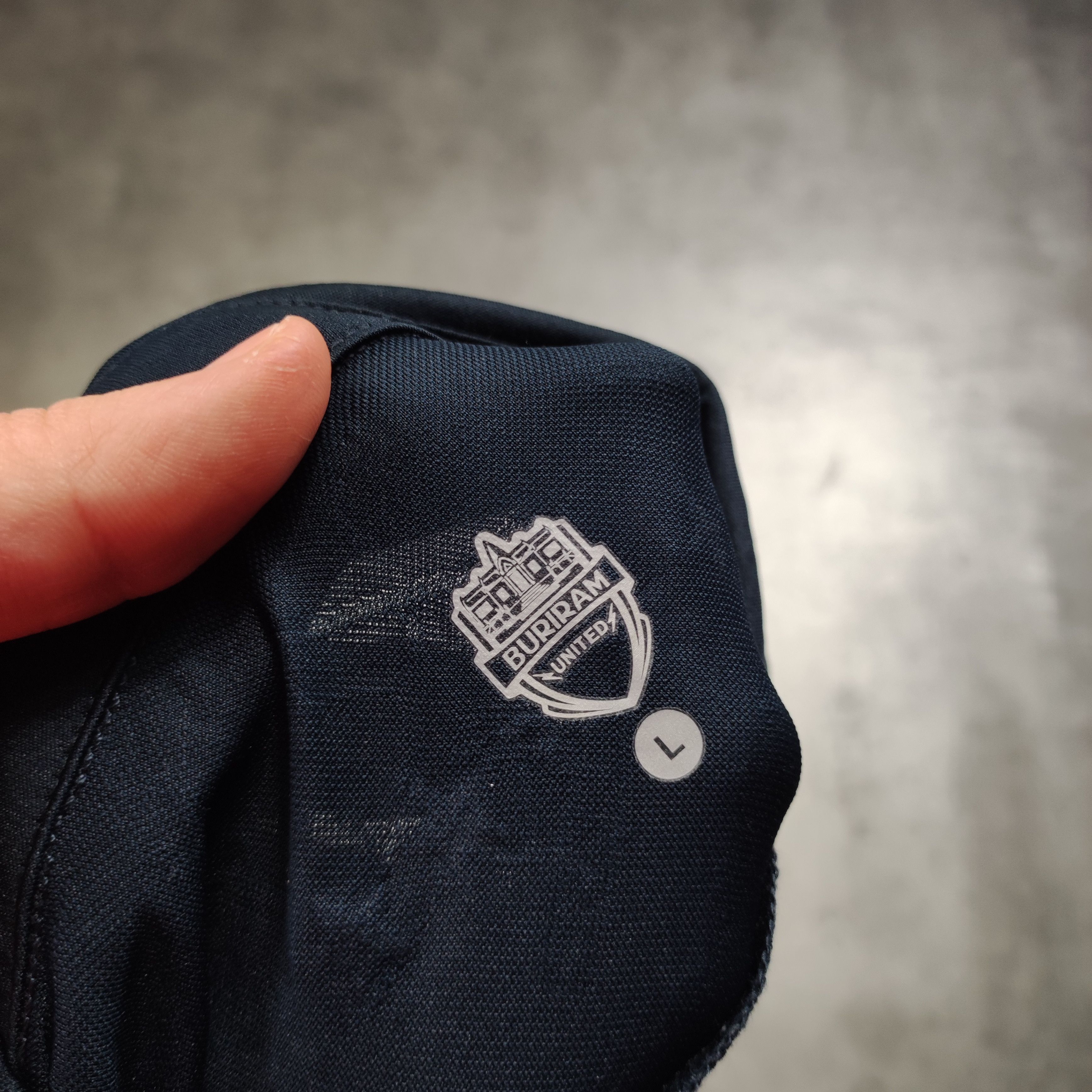 Vintage RARE Football Thailand Buriram United 2024 Home Jersey Size US L / EU 52-54 / 3 - 6 Thumbnail