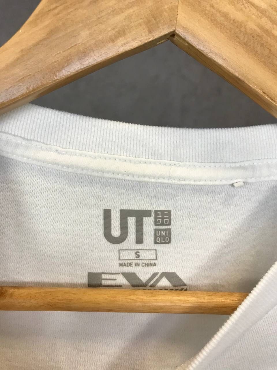 Anime Eva x Uniqlo Anima Japanese tee Size US S / EU 44-46 / 1 - 7 Thumbnail