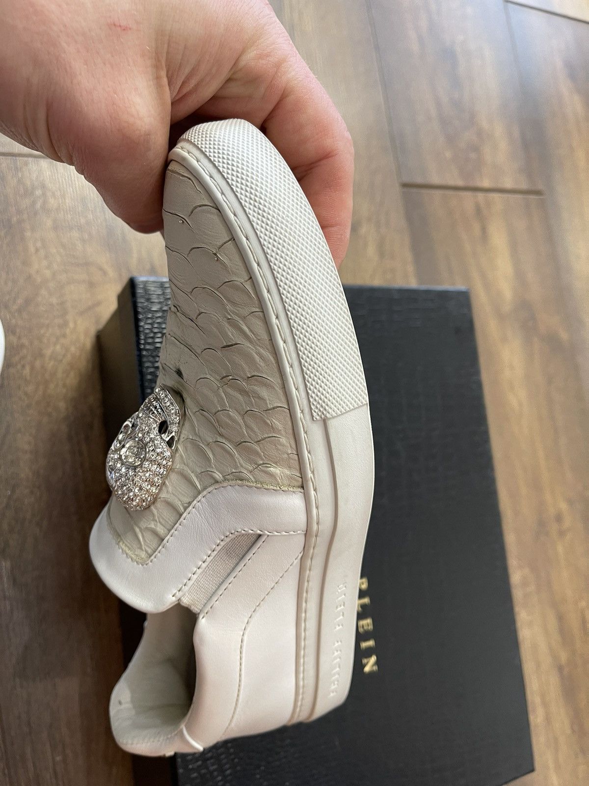 Philipp Plein Philipp Plein Skull Slip-On Sneakers EU38 White Size US 7 / IT 37 - 15 Thumbnail