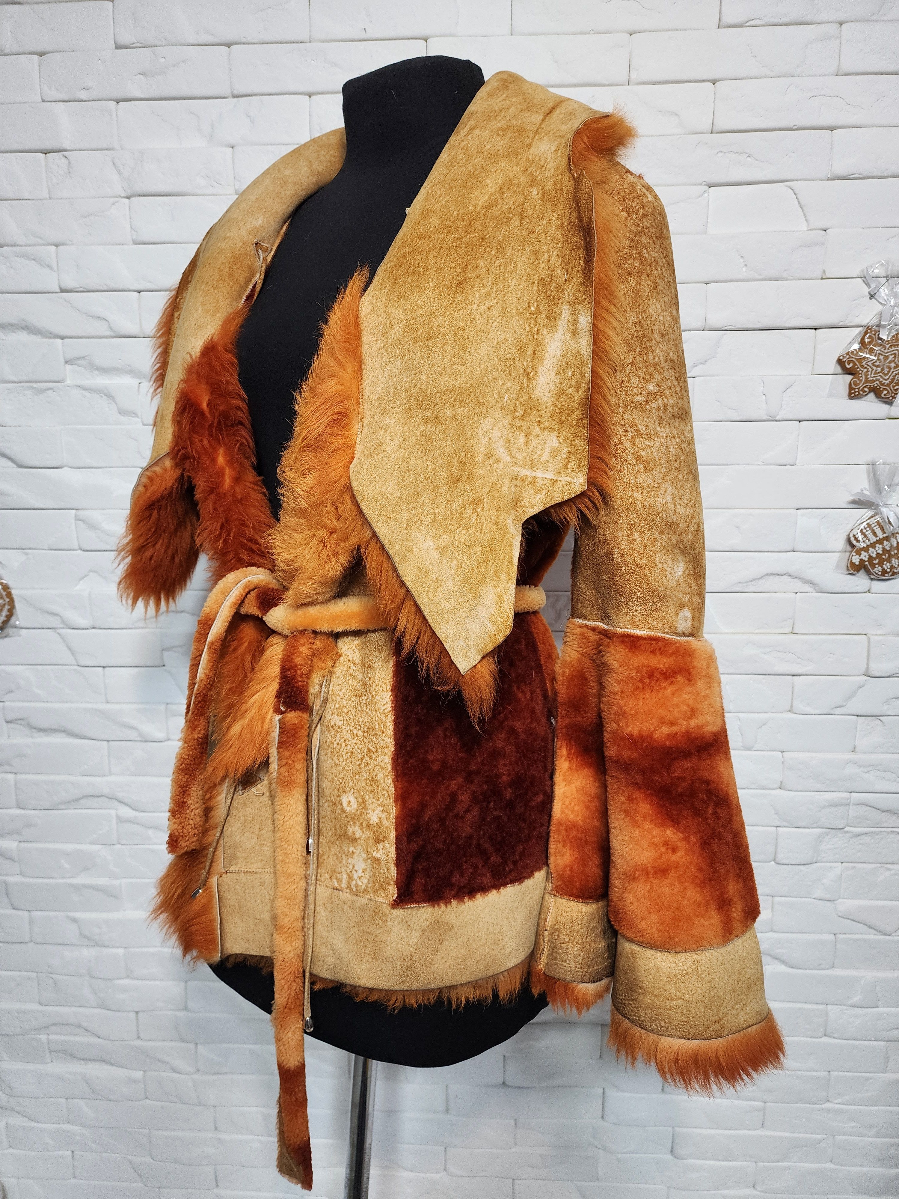Furla Brown Sheepskin Coat: Double-Sided Goat Fur Coat. Size M / US 6-8 / IT 42-44 - 8 Thumbnail