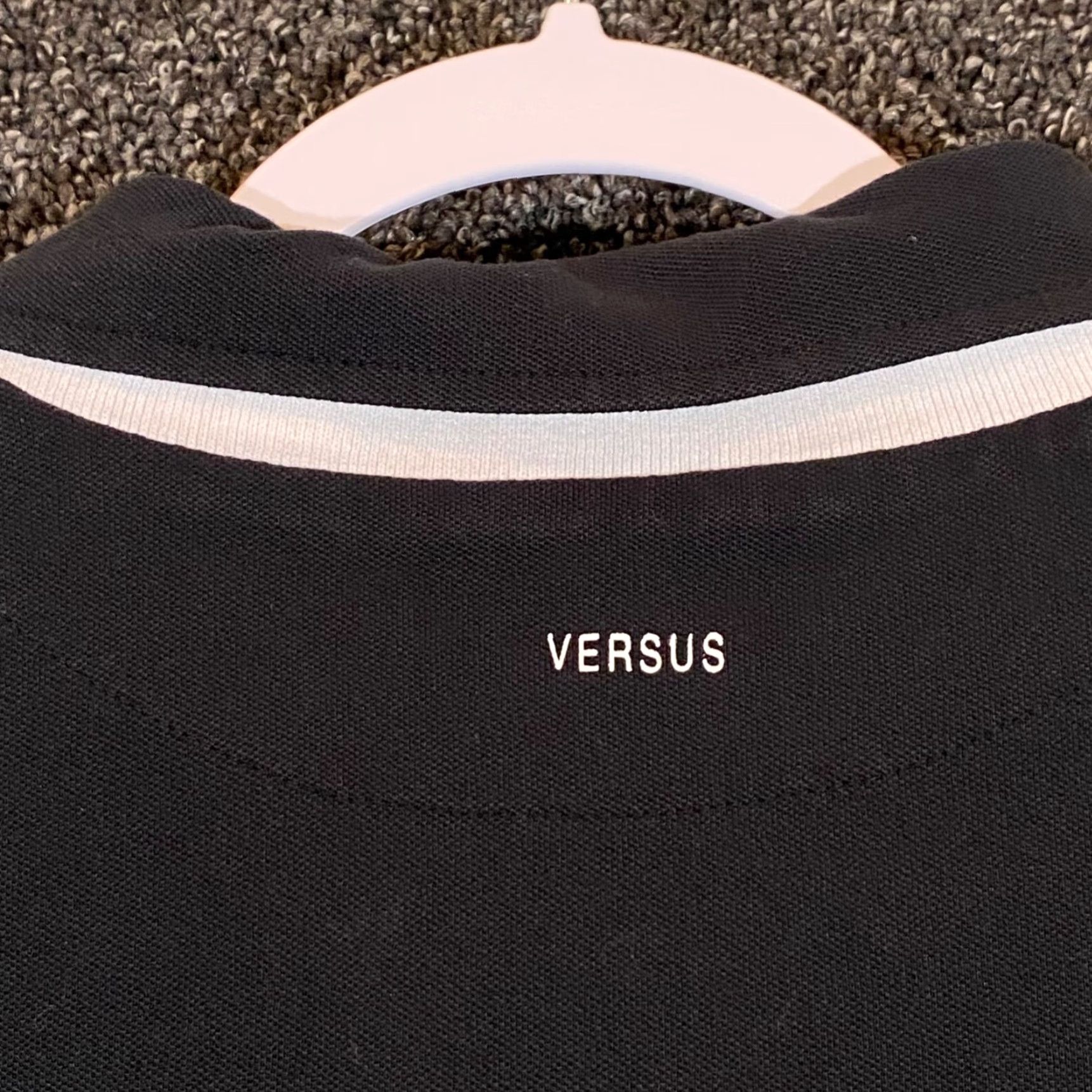 Versace VERSUS Versace Polo Mens M/L Black White Gianni Designer Shirt S/S Buttonless Polo Shirt Men M Black Versace Designer Shirt S/S Buttonless Size US M / EU 48-50 / 2 - 7 Thumbnail