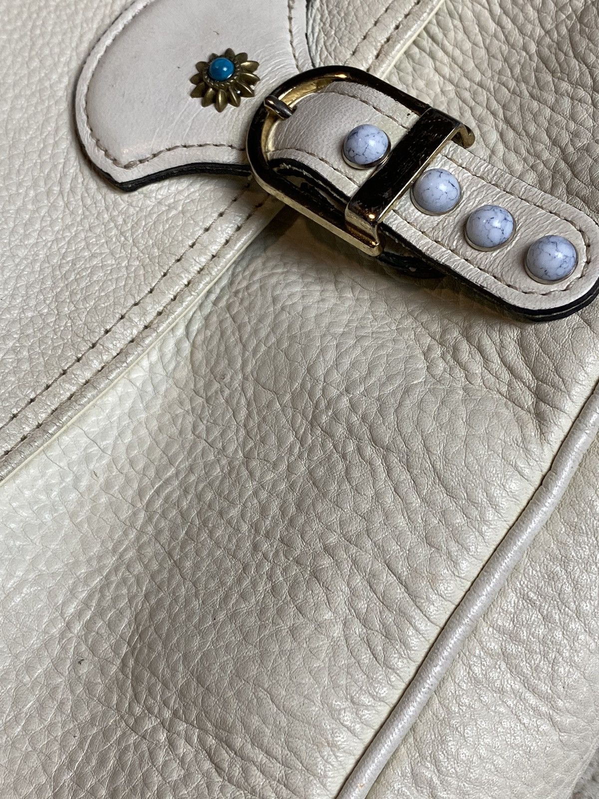 Japanese Brand × Other × Vintage Vintage Japan full grained White Leather Artisan Messenger Size ONE SIZE - 19 Thumbnail