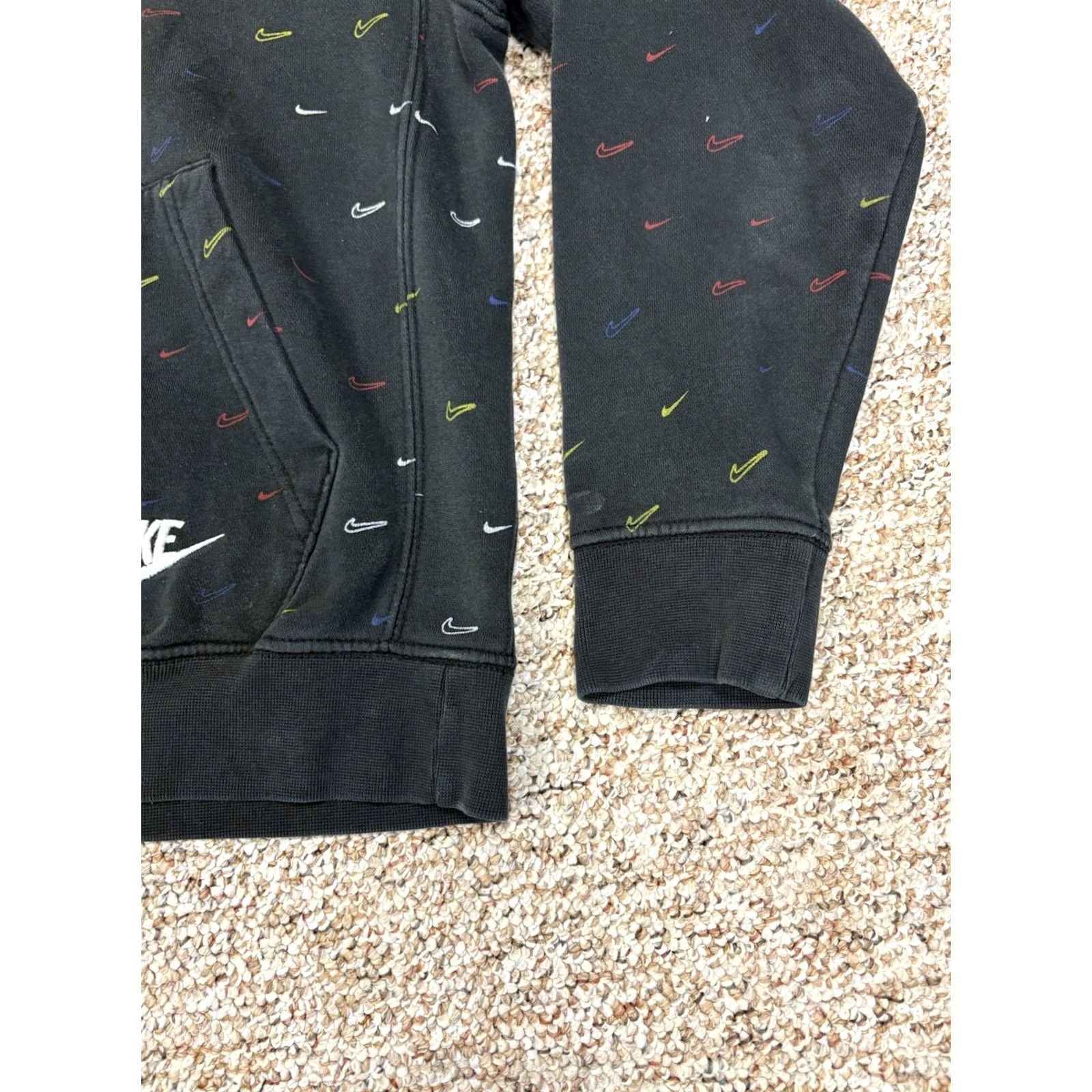 Nike Nike All Over Print Multicolor Swoosh Sweatshirt Hoodie S Black Mens Size US S / EU 44-46 / 1 - 4 Thumbnail